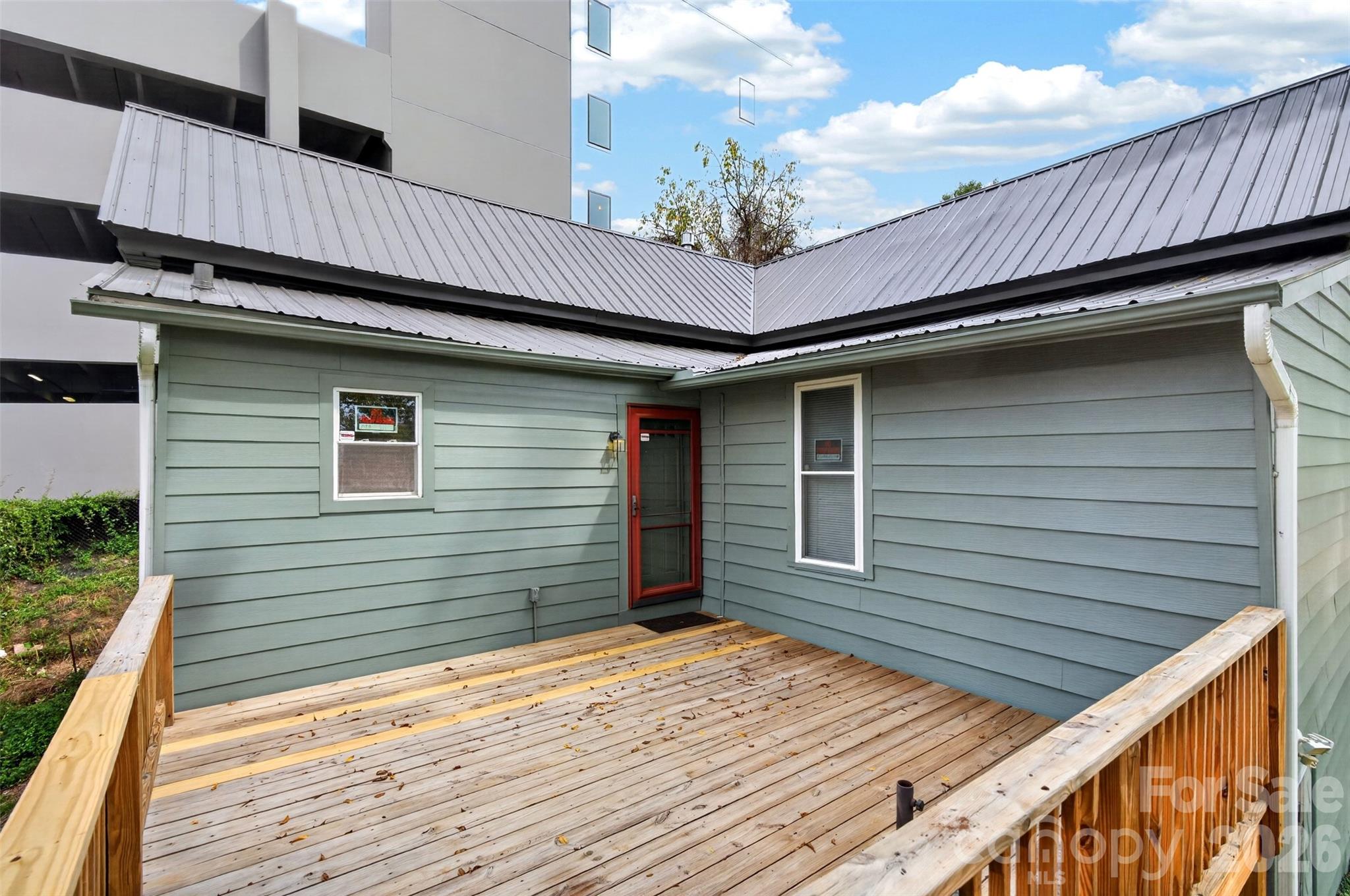 21 Pearl Street Property Photo 17