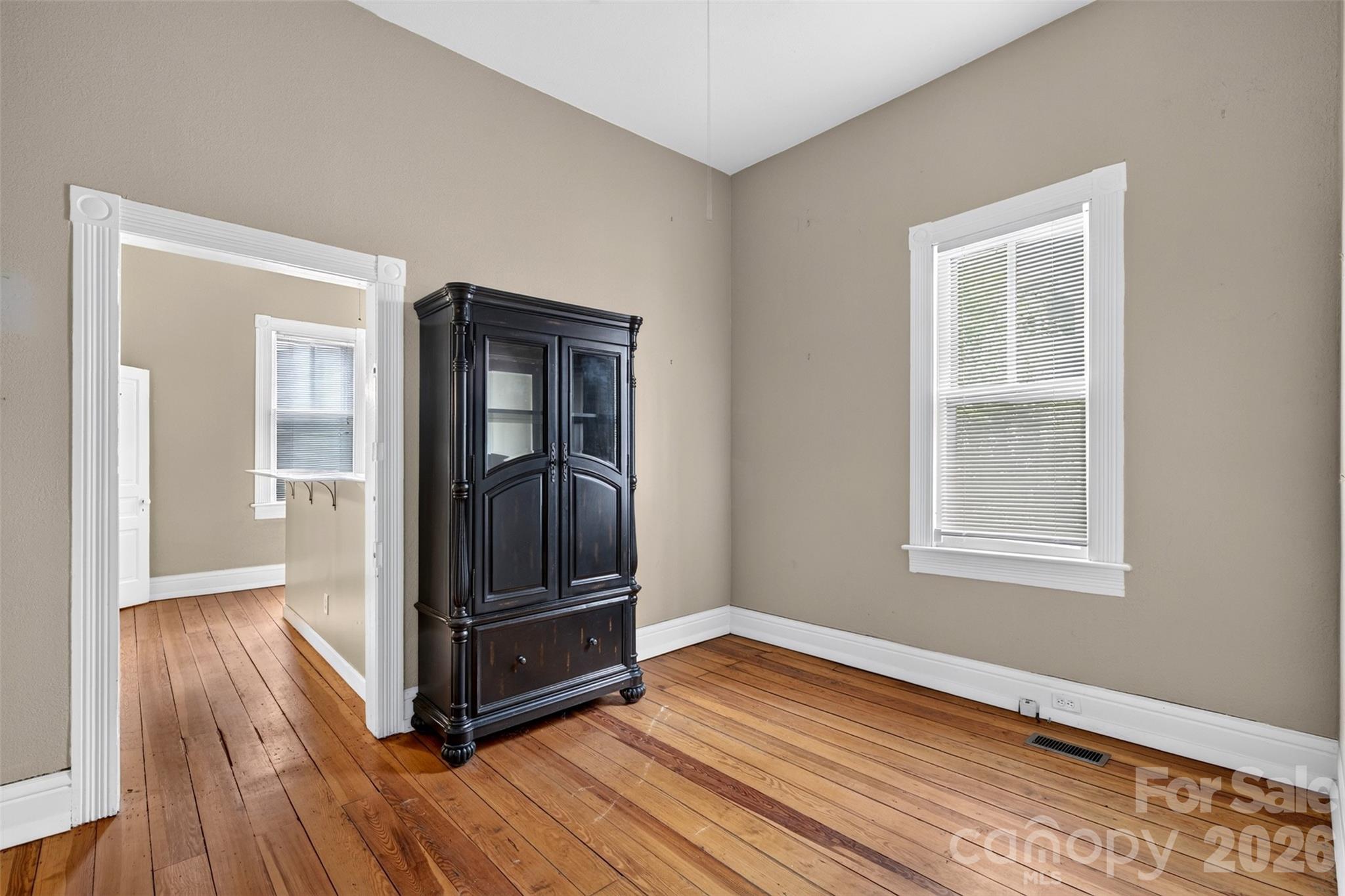 21 Pearl Street Property Photo 25