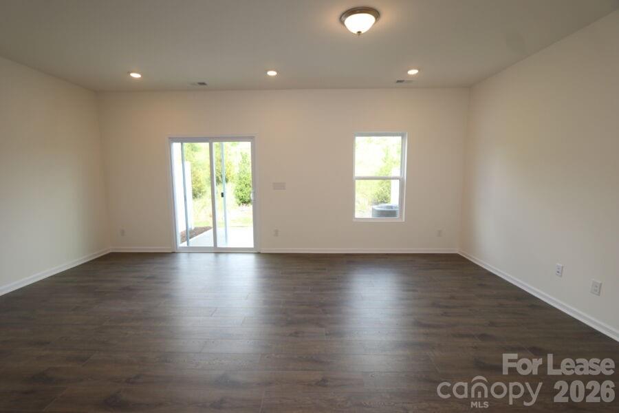 2748 Trinity Street Property Photo 2