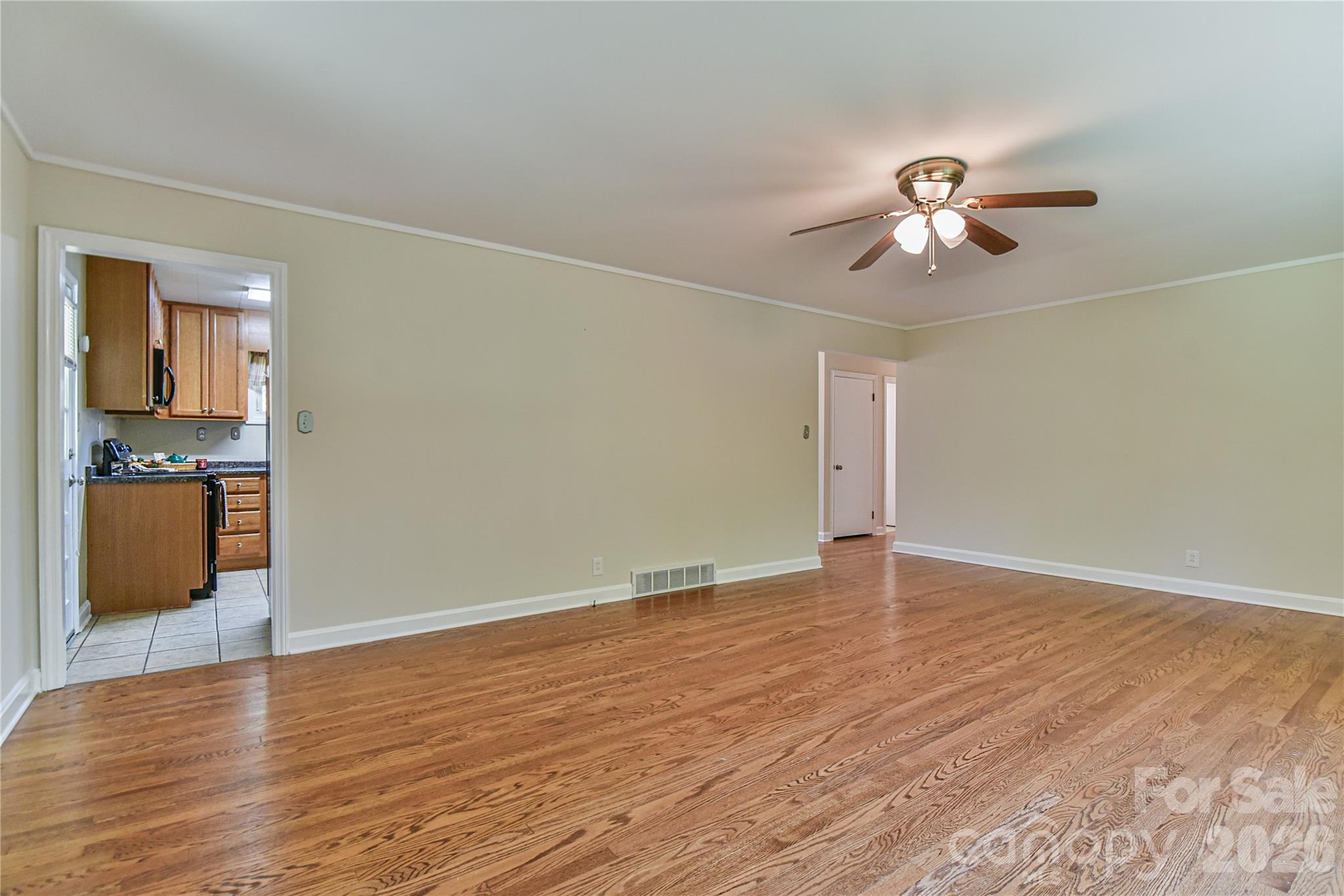 505 Monte Vista Road B Property Photo 6