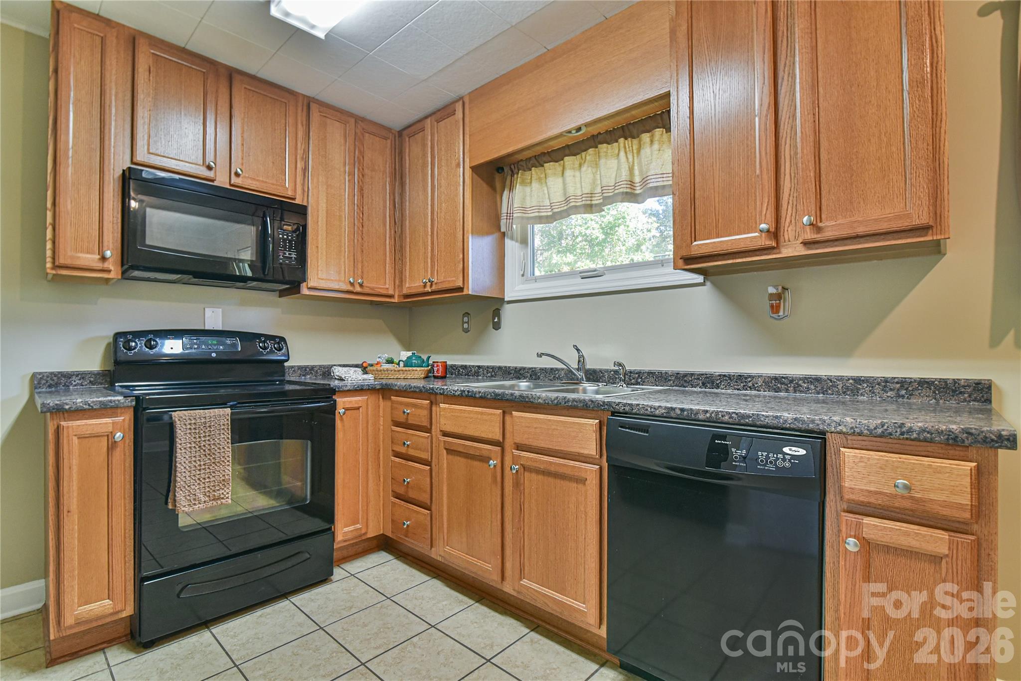 505 Monte Vista Road B Property Photo 7