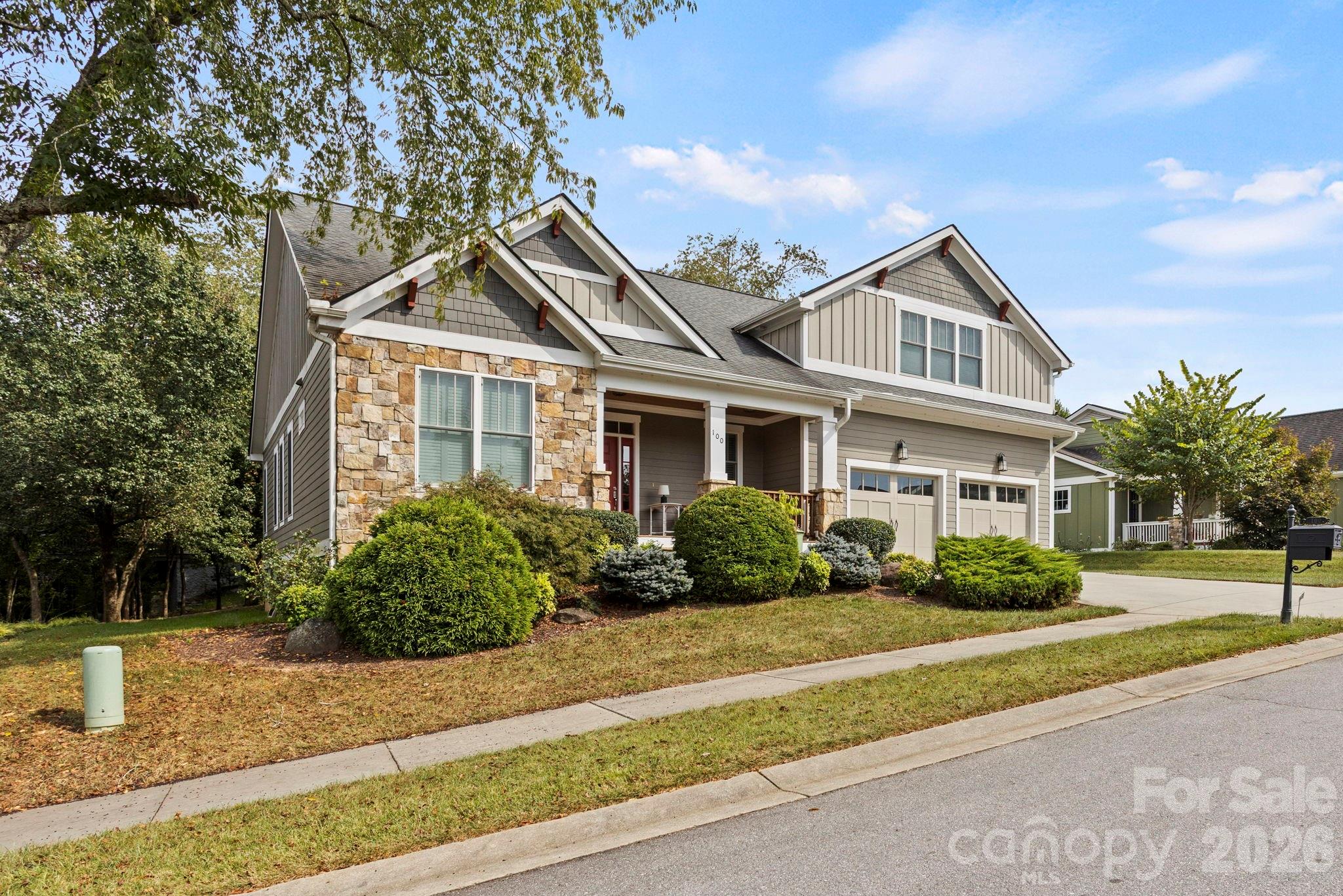 100 Barnrock Drive Property Photo 2
