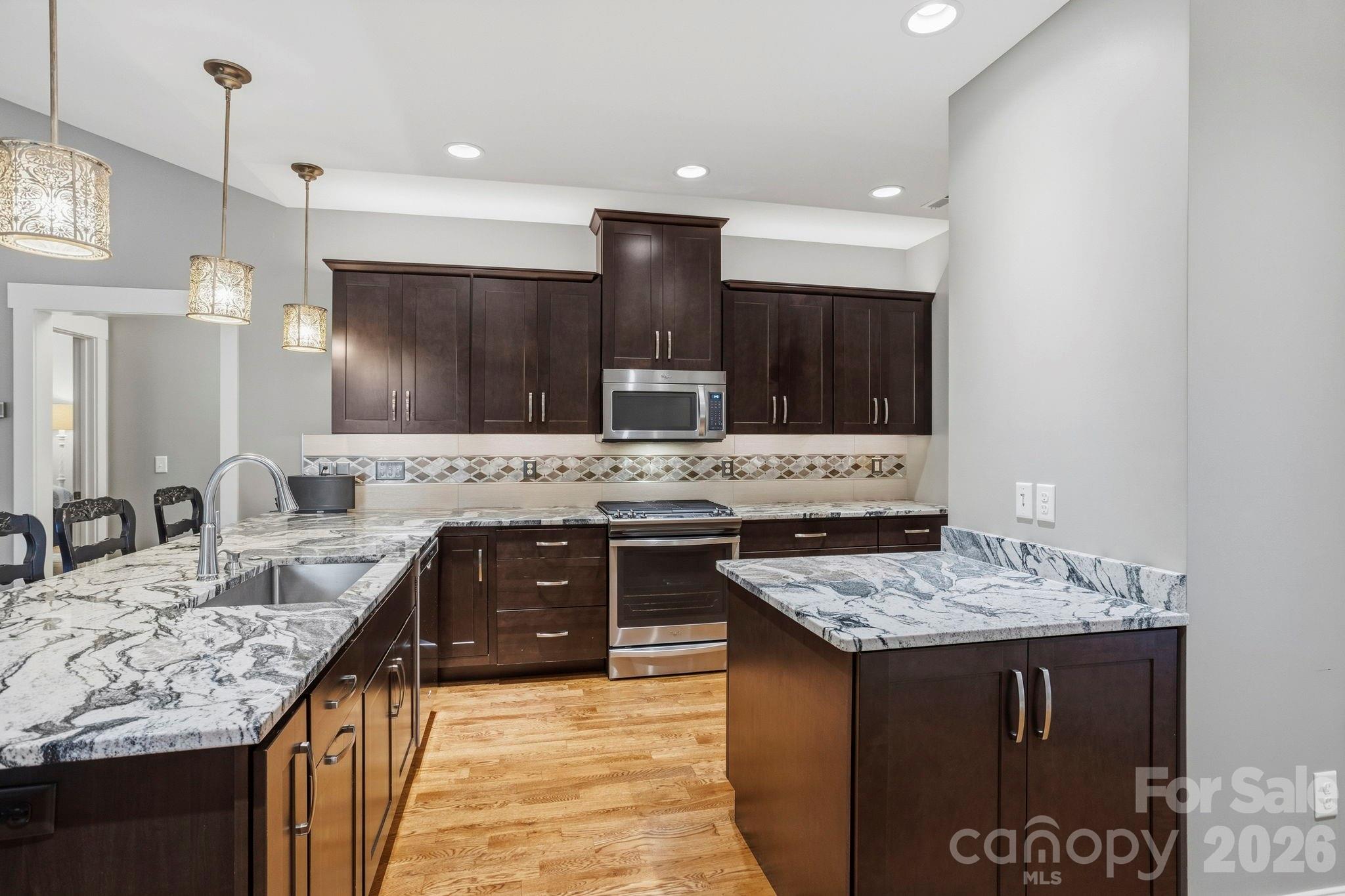 100 Barnrock Drive Property Photo 13