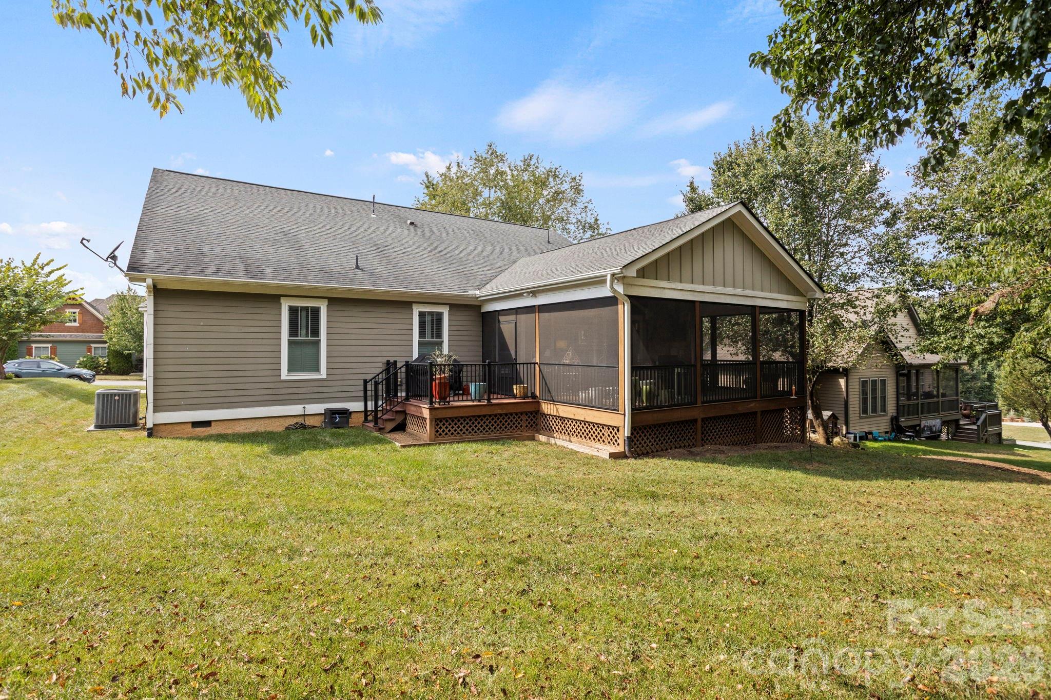 100 Barnrock Drive Property Photo 39