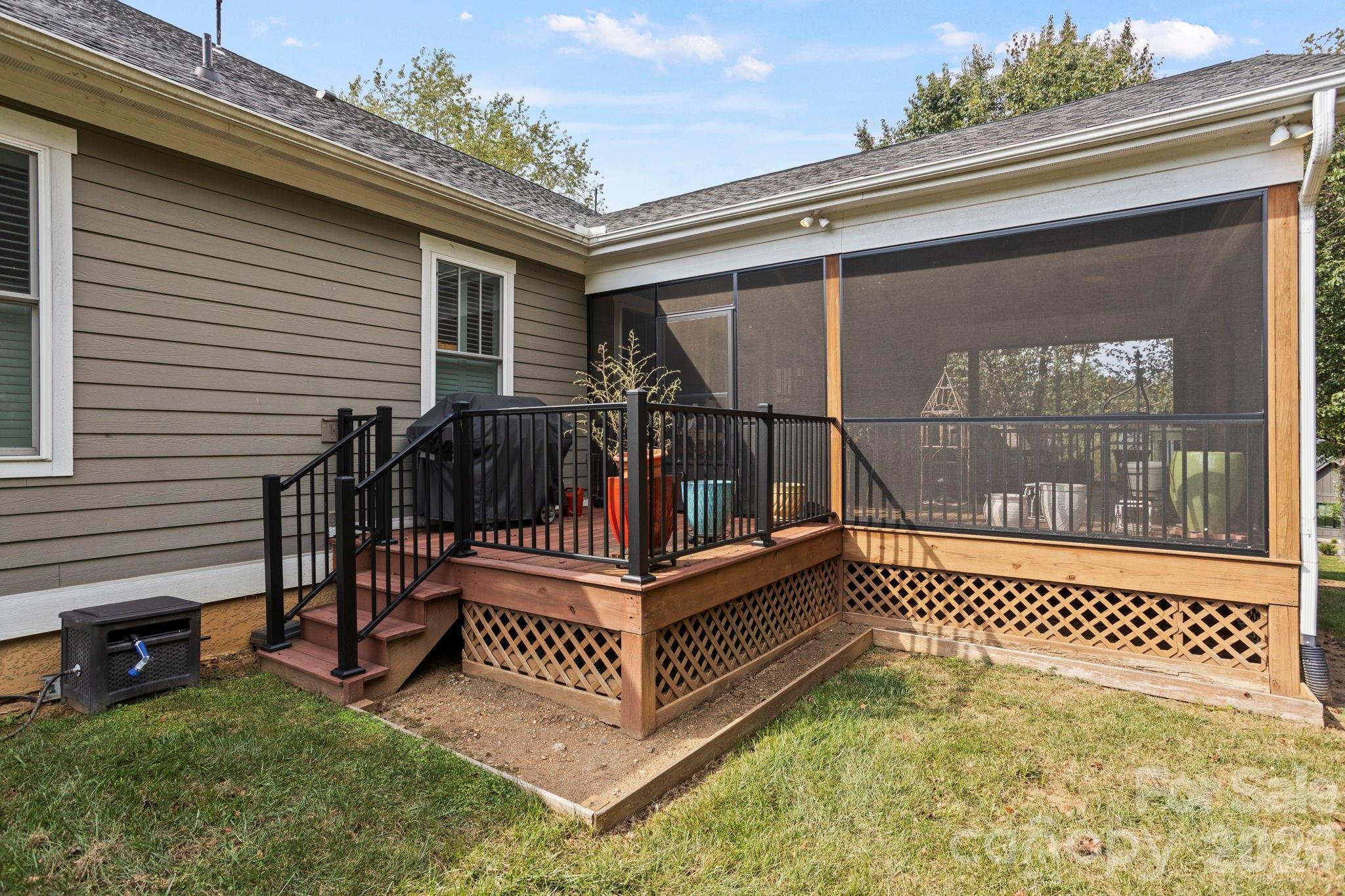 100 Barnrock Drive Property Photo 40