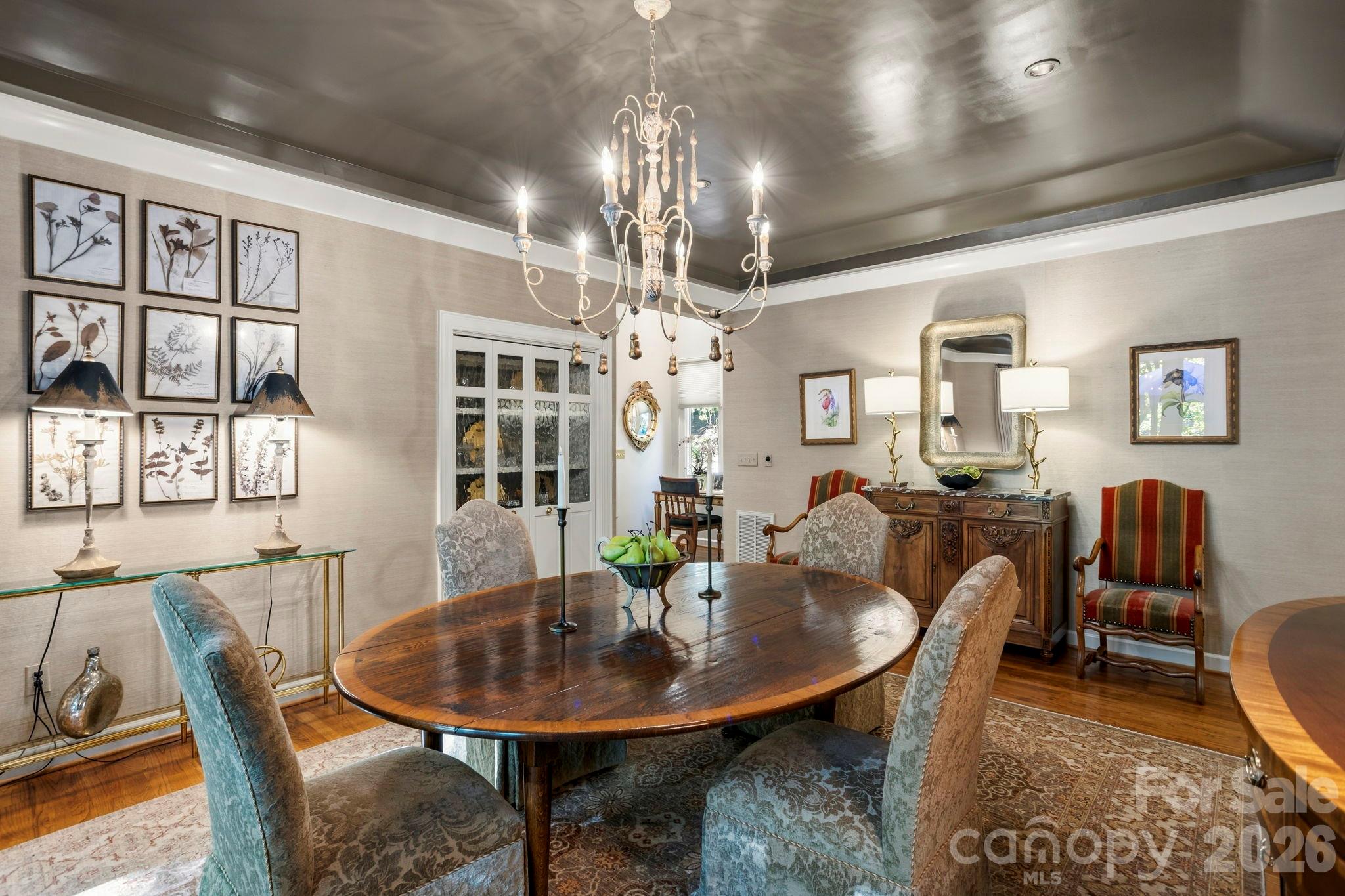 308 Kenmure Drive Property Photo 16