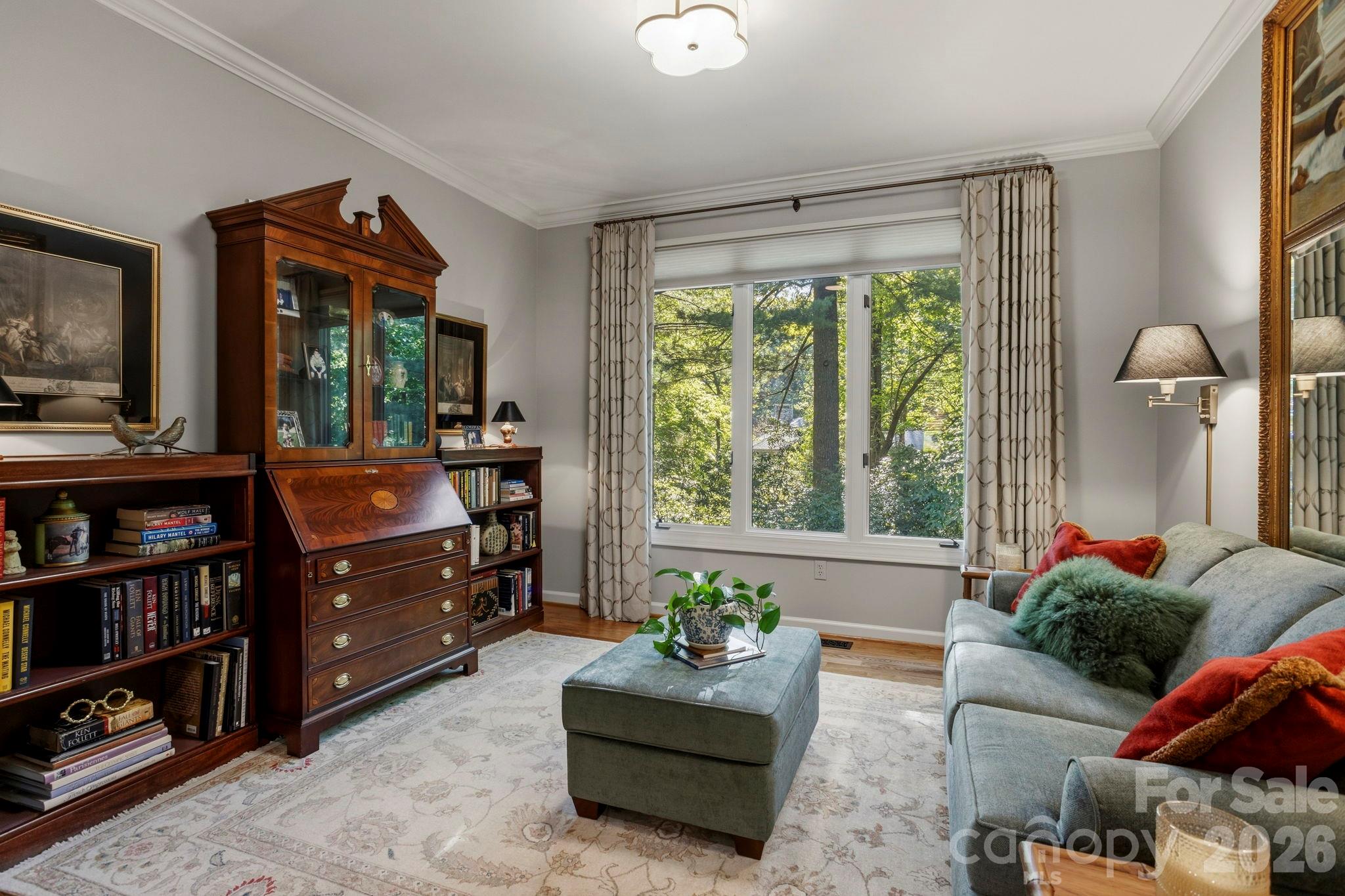 308 Kenmure Drive Property Photo 27