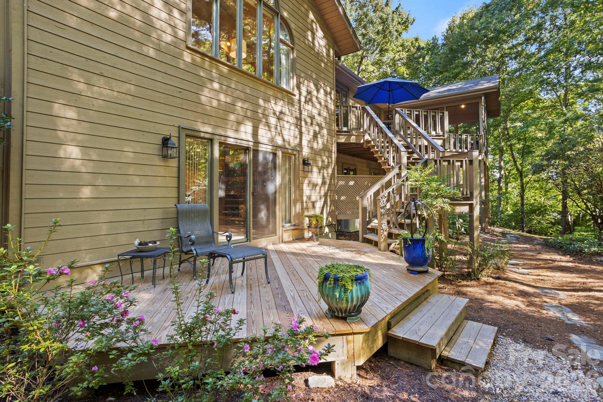 308 Kenmure Drive Property Photo 45