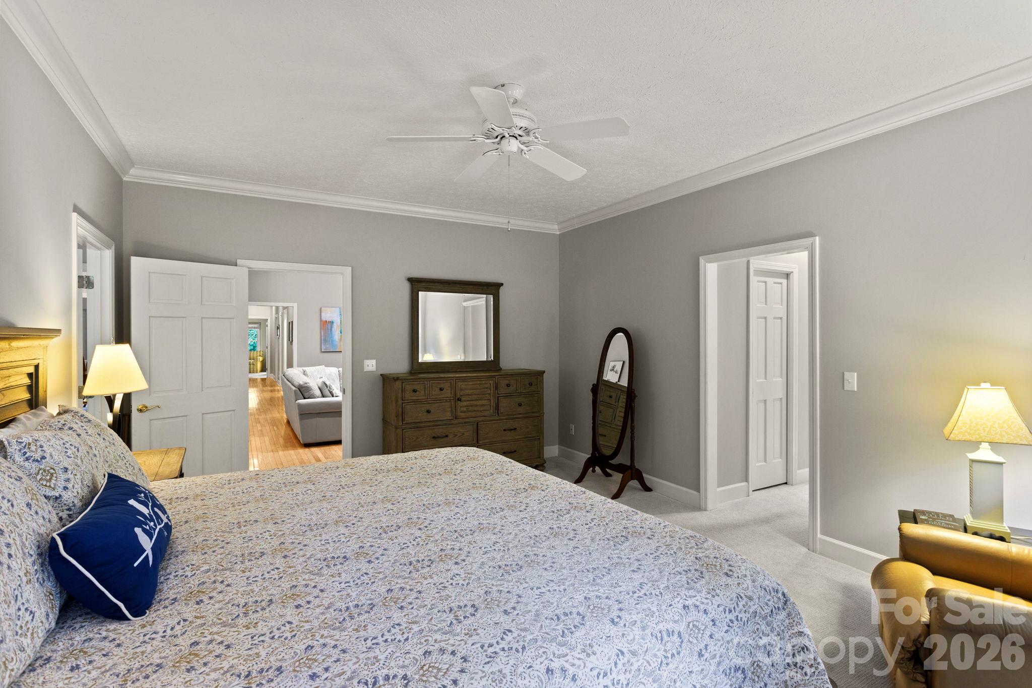 324 Kenmure Drive Property Photo 16