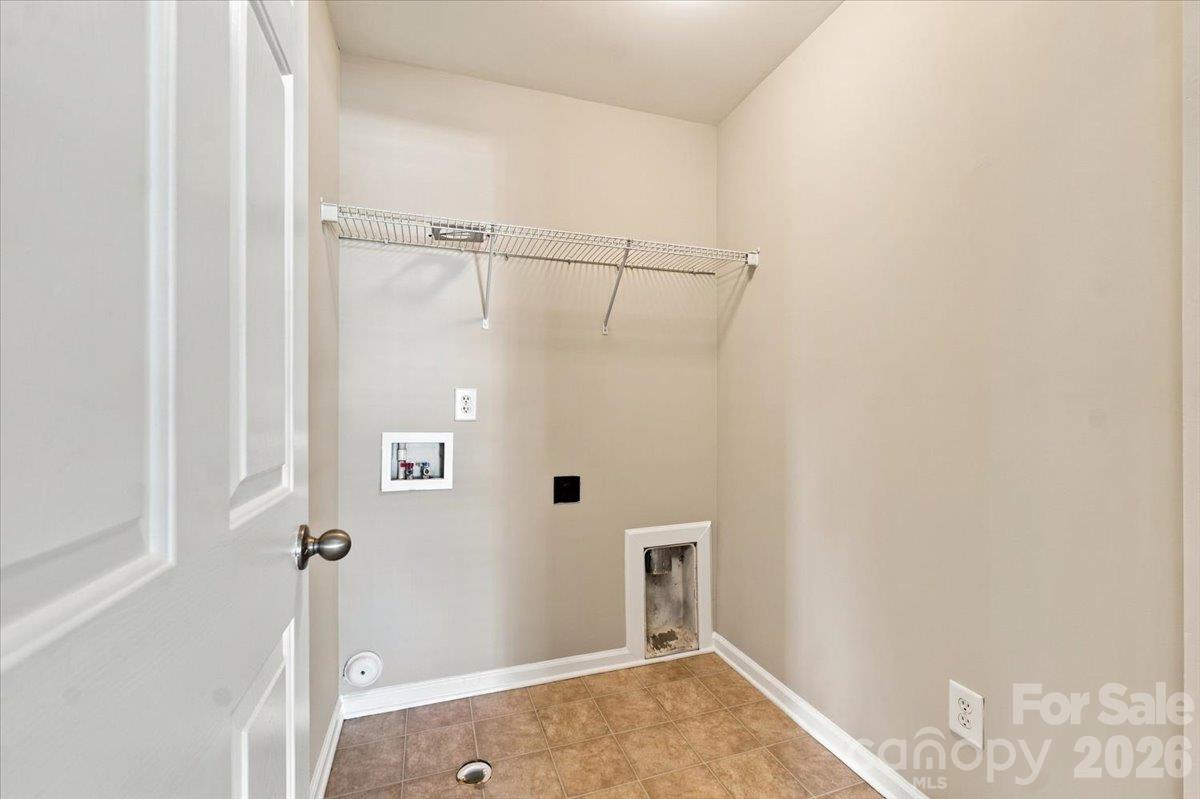 15029 Superior Street Property Photo 28