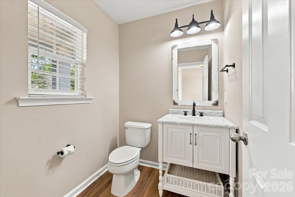 15029 Superior Street Property Photo 29