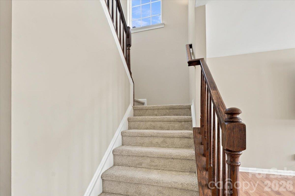 15029 Superior Street Property Photo 30