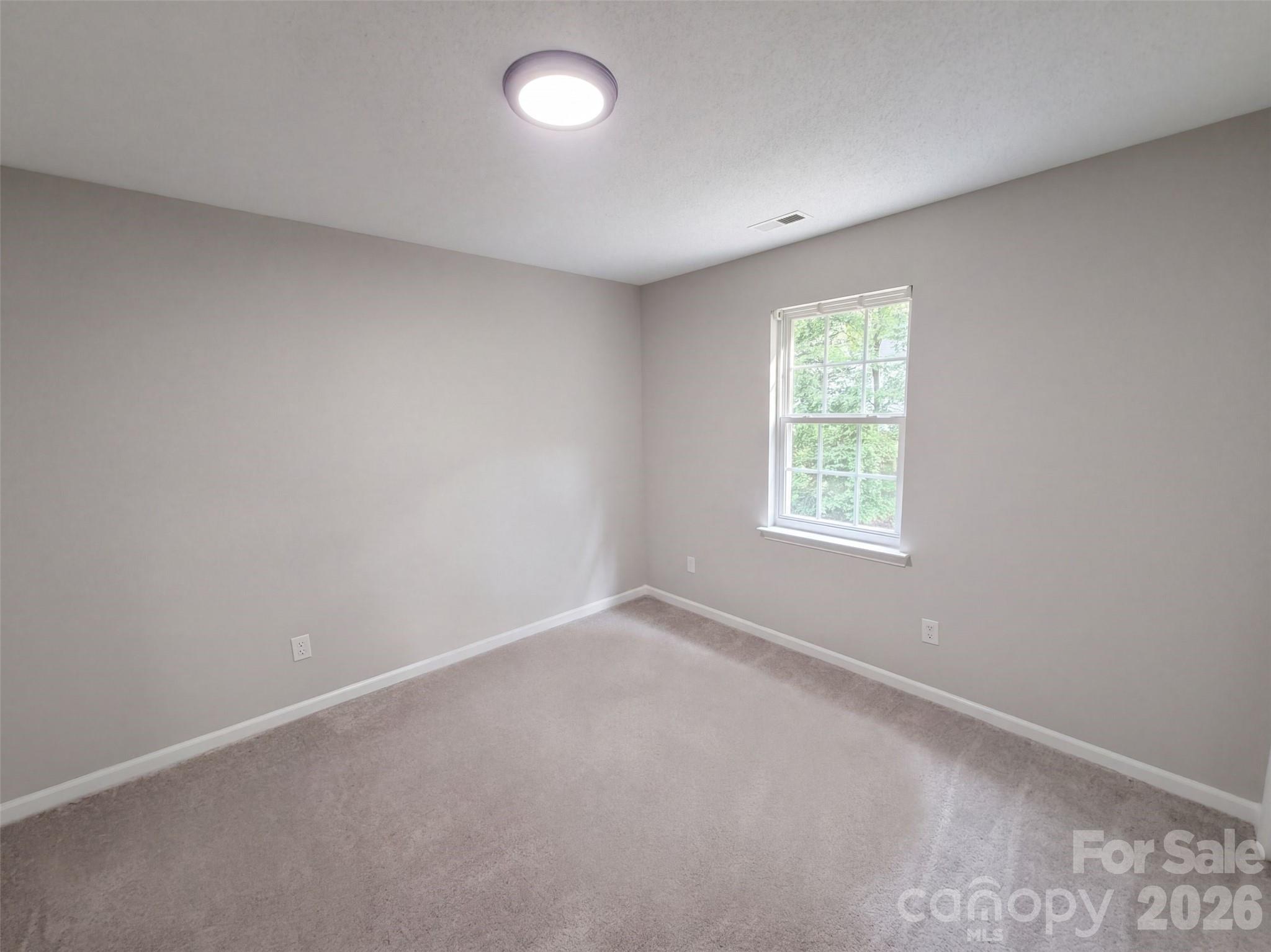 1159 Tufton Place Property Photo 18