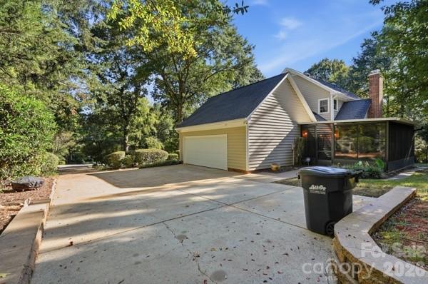 1677 Double Oaks Road Property Photo 6