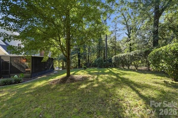 1677 Double Oaks Road Property Photo 8