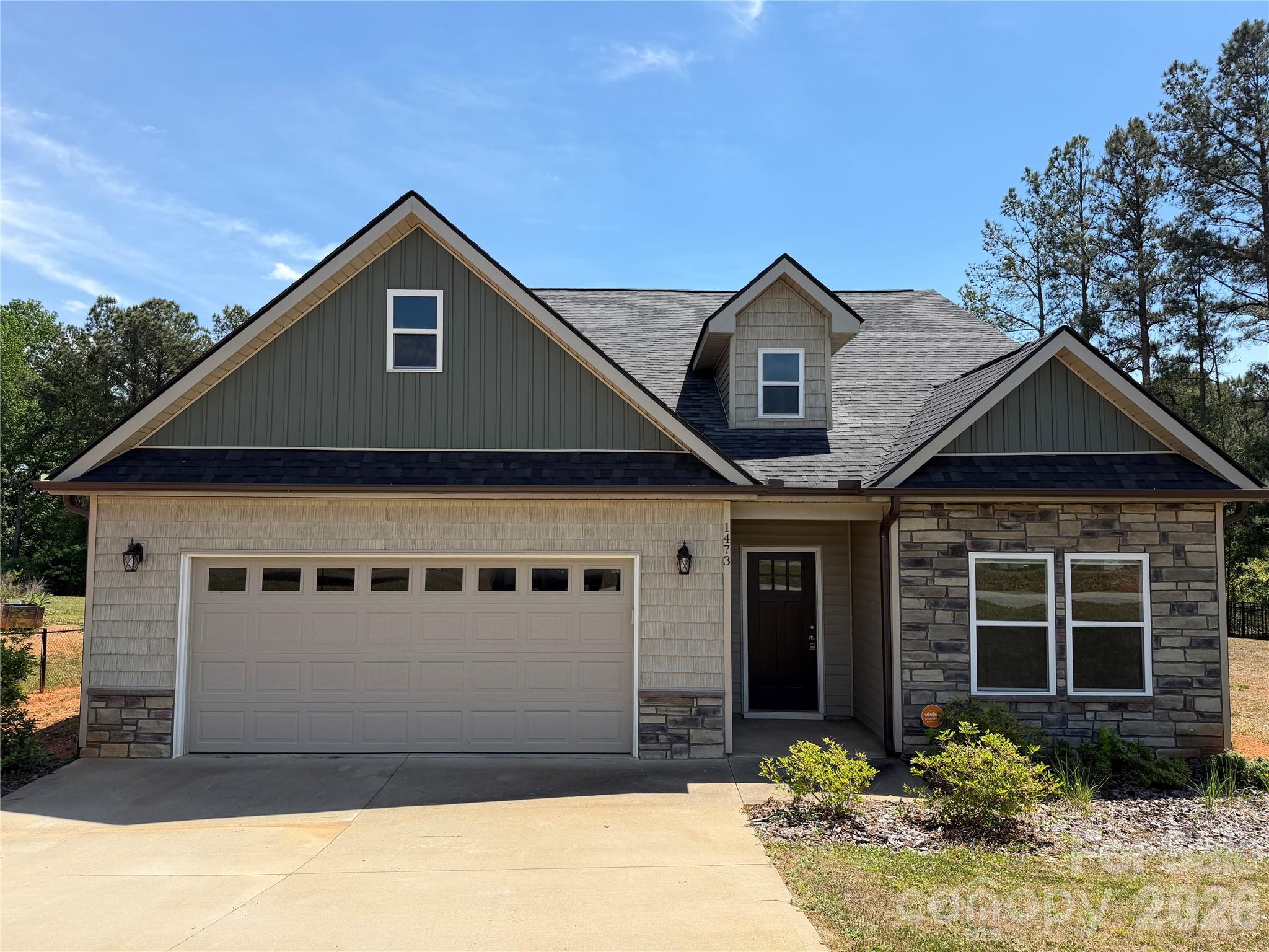 1473 Pleasant School Road Property Photo 1