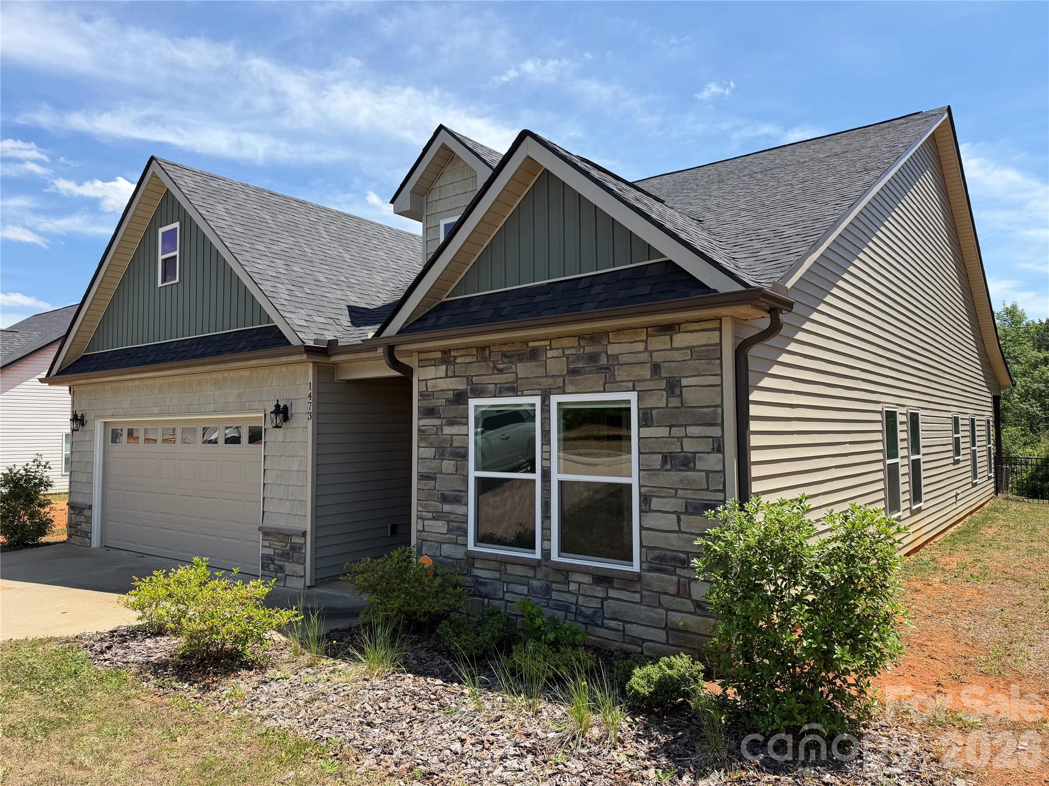 1473 Pleasant School Road Property Photo 2