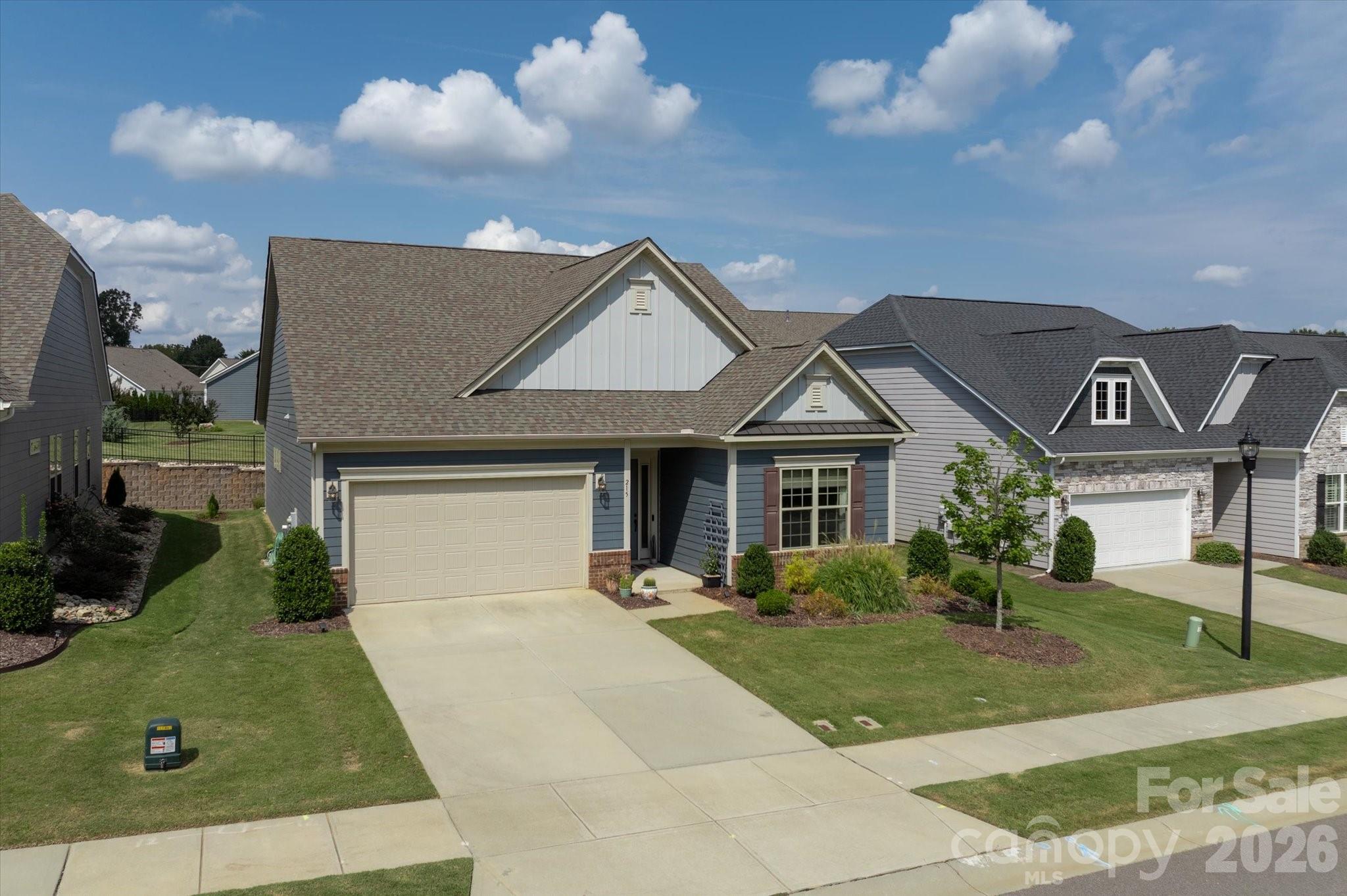 215 Pintail Drive Property Photo 2