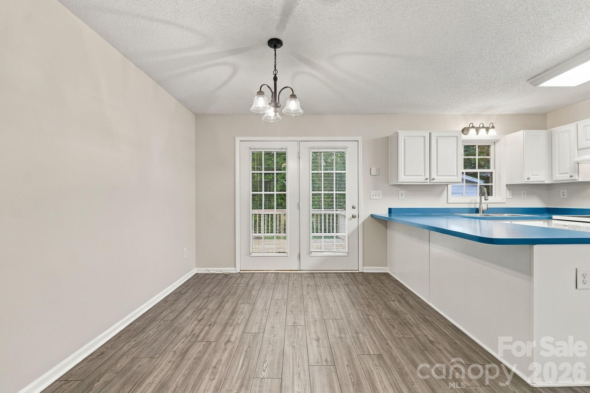 1716 Pine Knoll Court Property Photo 7