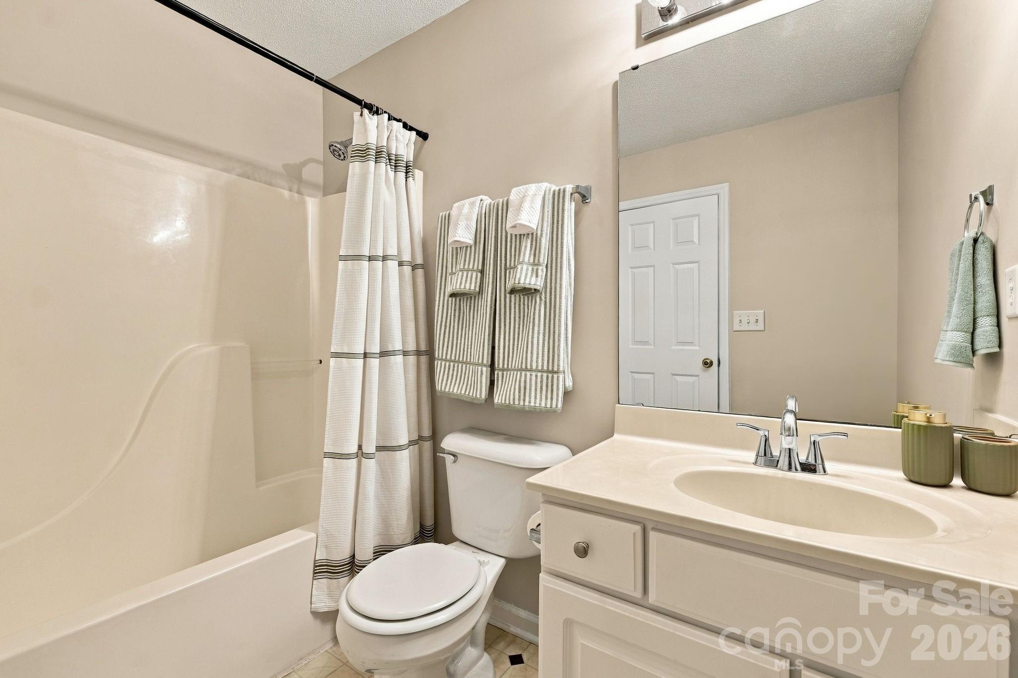 1716 Pine Knoll Court Property Photo 12