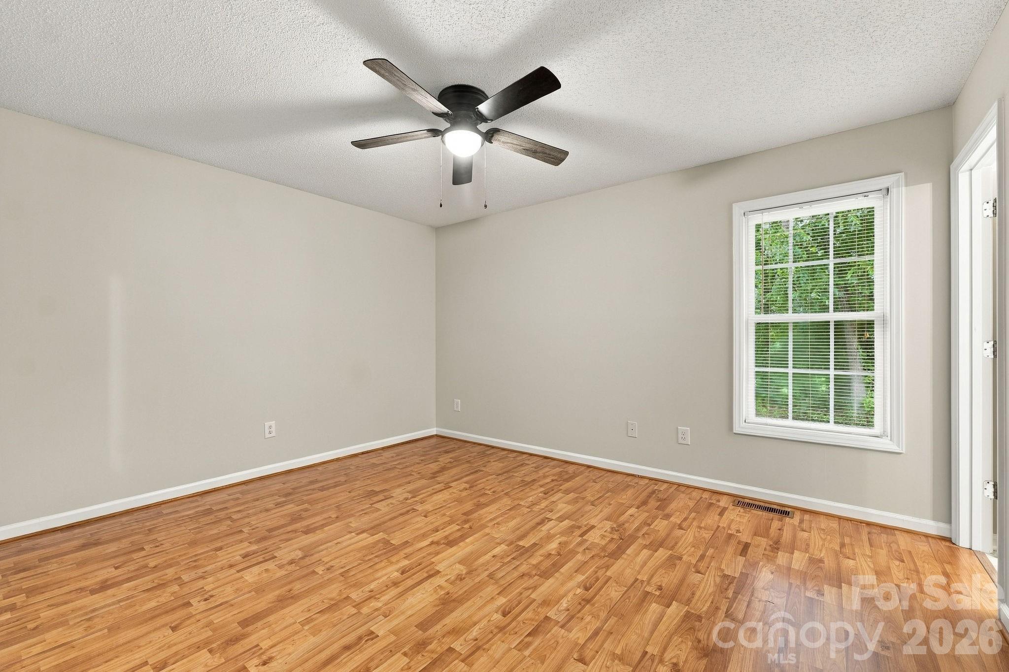 1716 Pine Knoll Court Property Photo 13