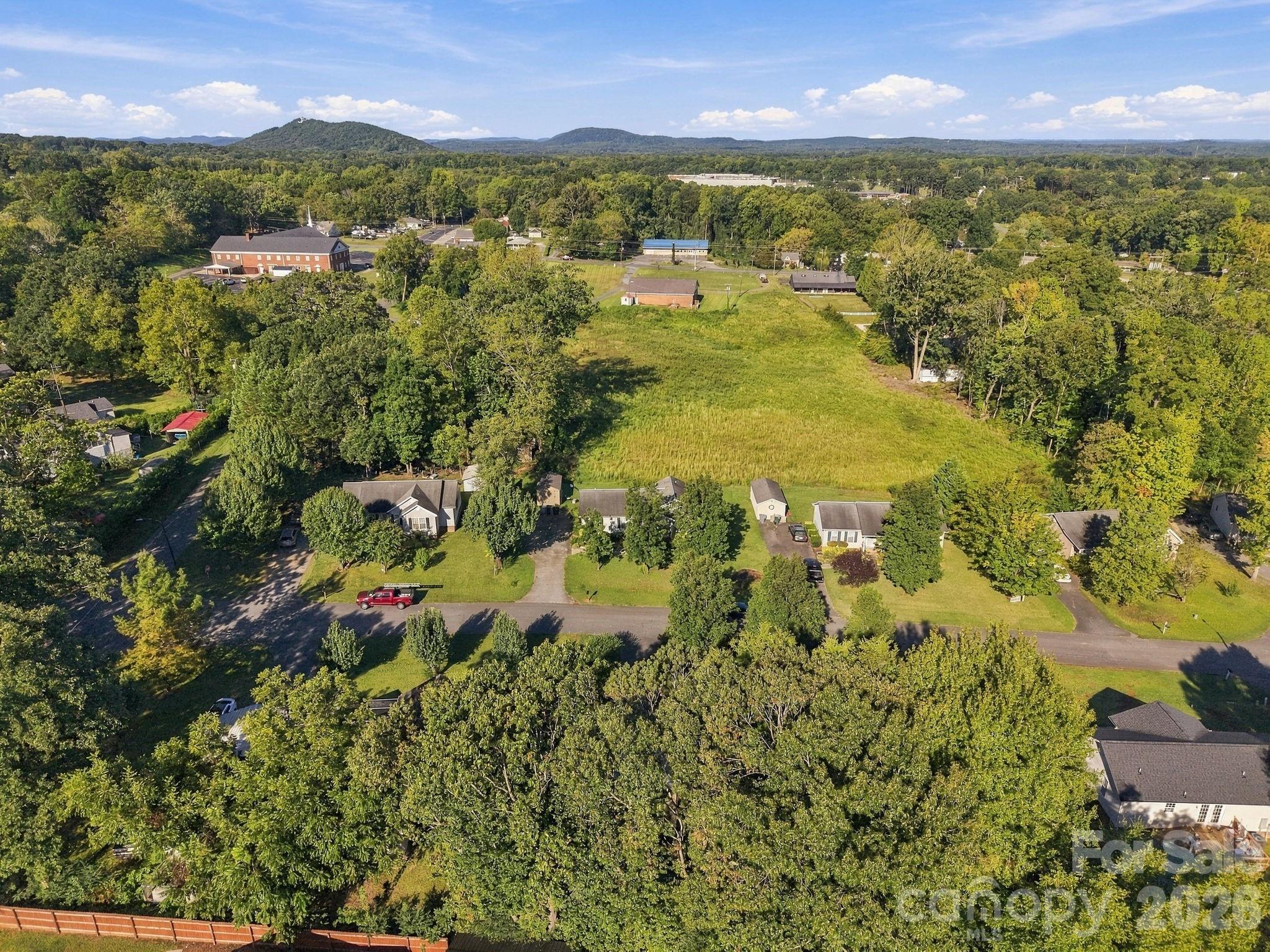 1716 Pine Knoll Court Property Photo 25
