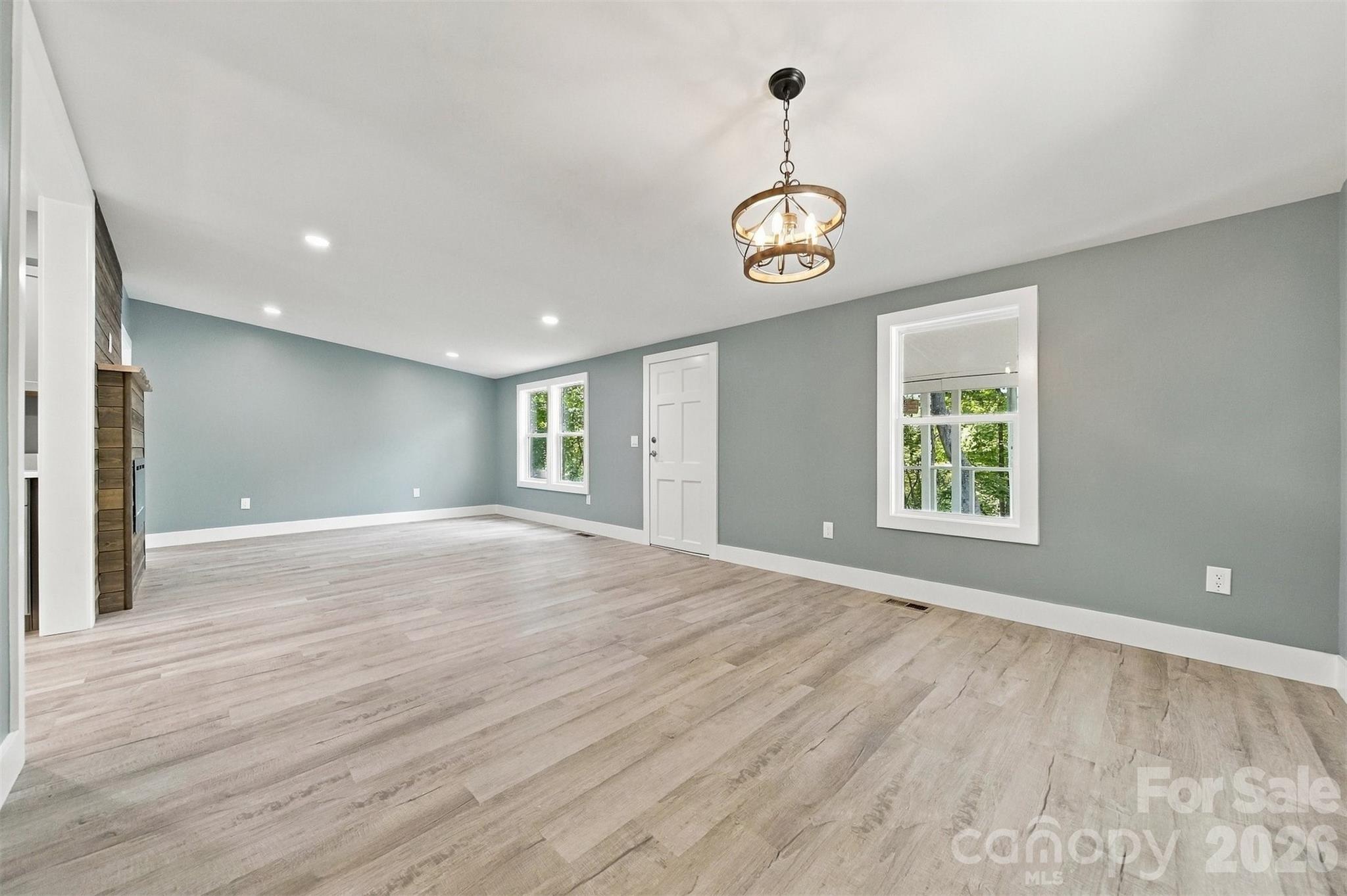 3952 Mountainside School Road Property Photo 3
