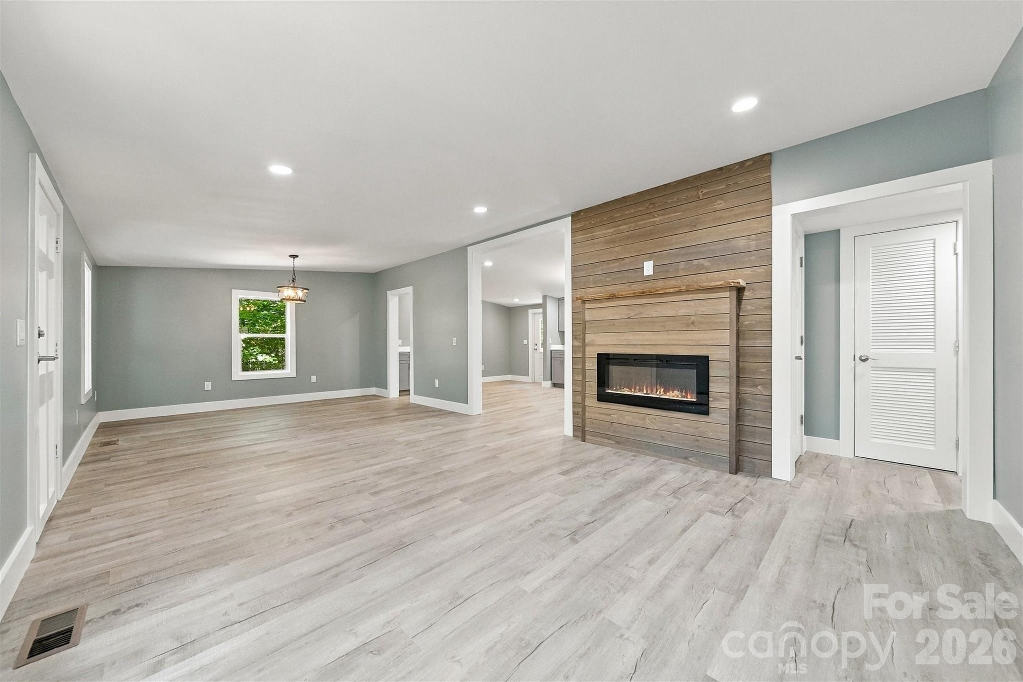 3952 Mountainside School Road Property Photo 5