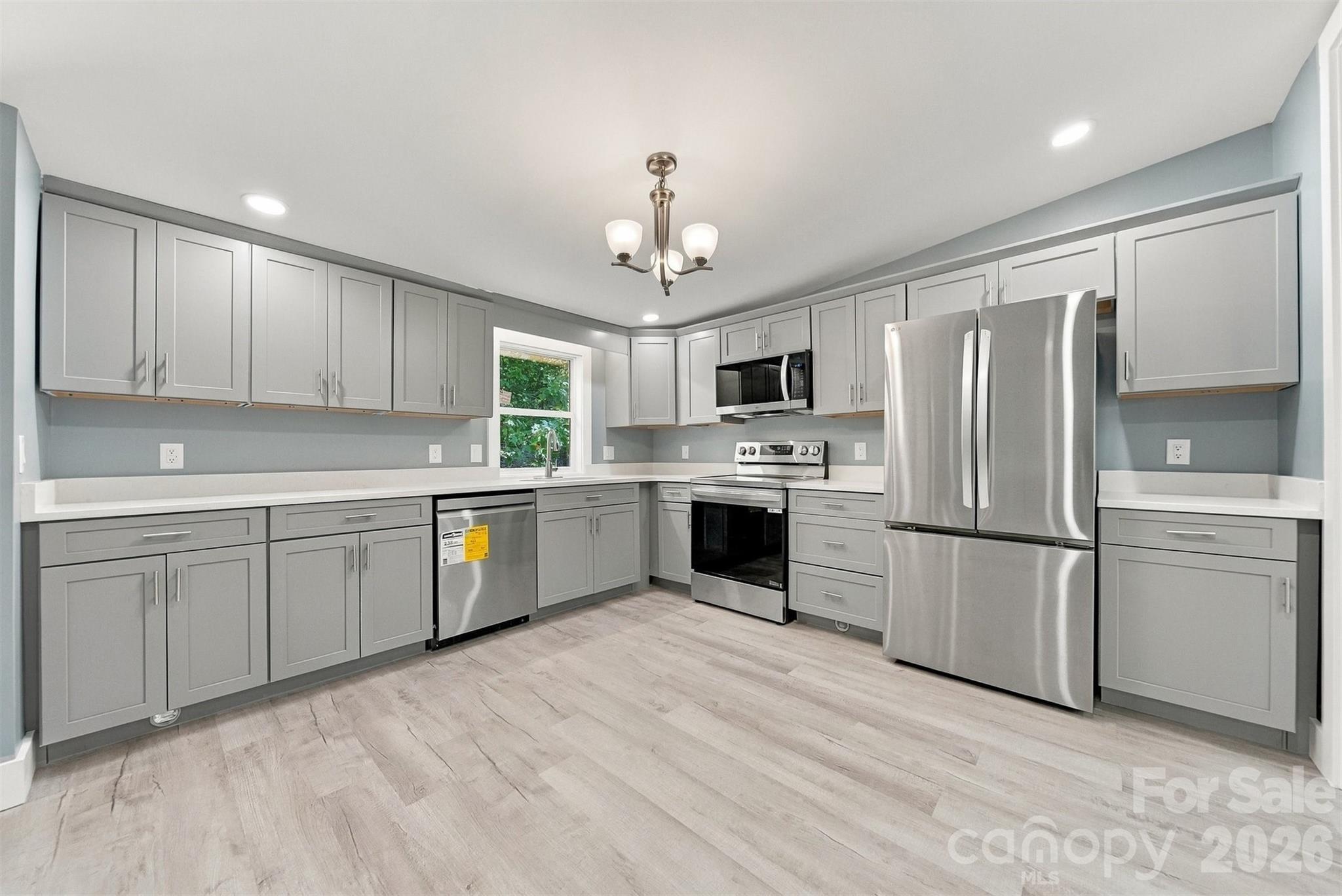 3952 Mountainside School Road Property Photo 6