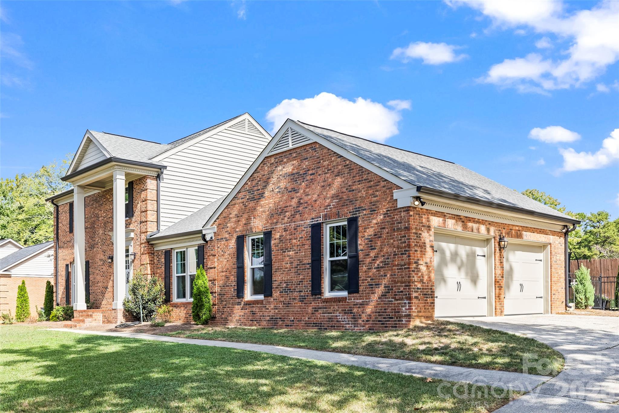 241 Linville Drive Property Photo 4