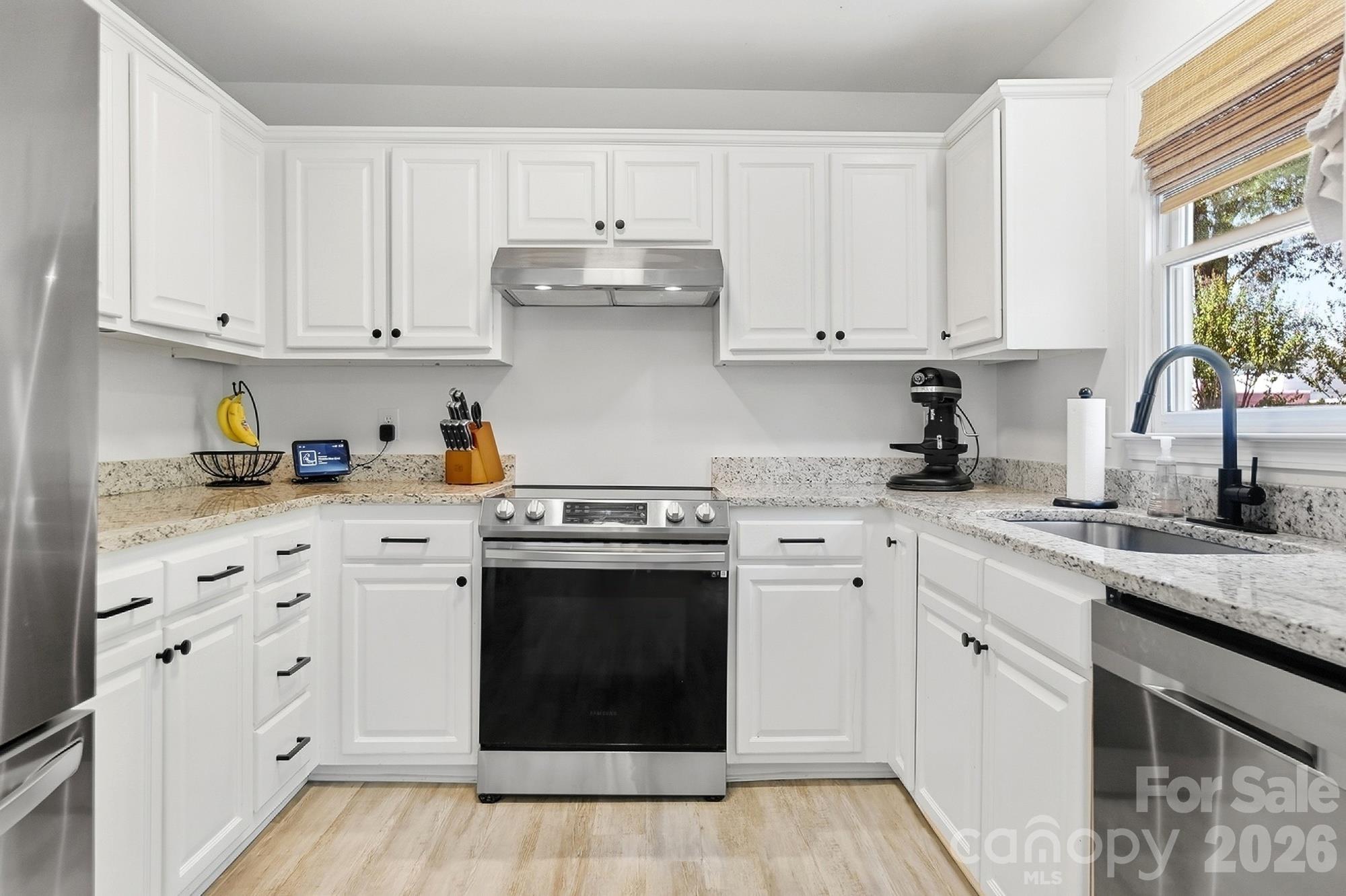 127 Sea Island Boulevard Property Photo 12