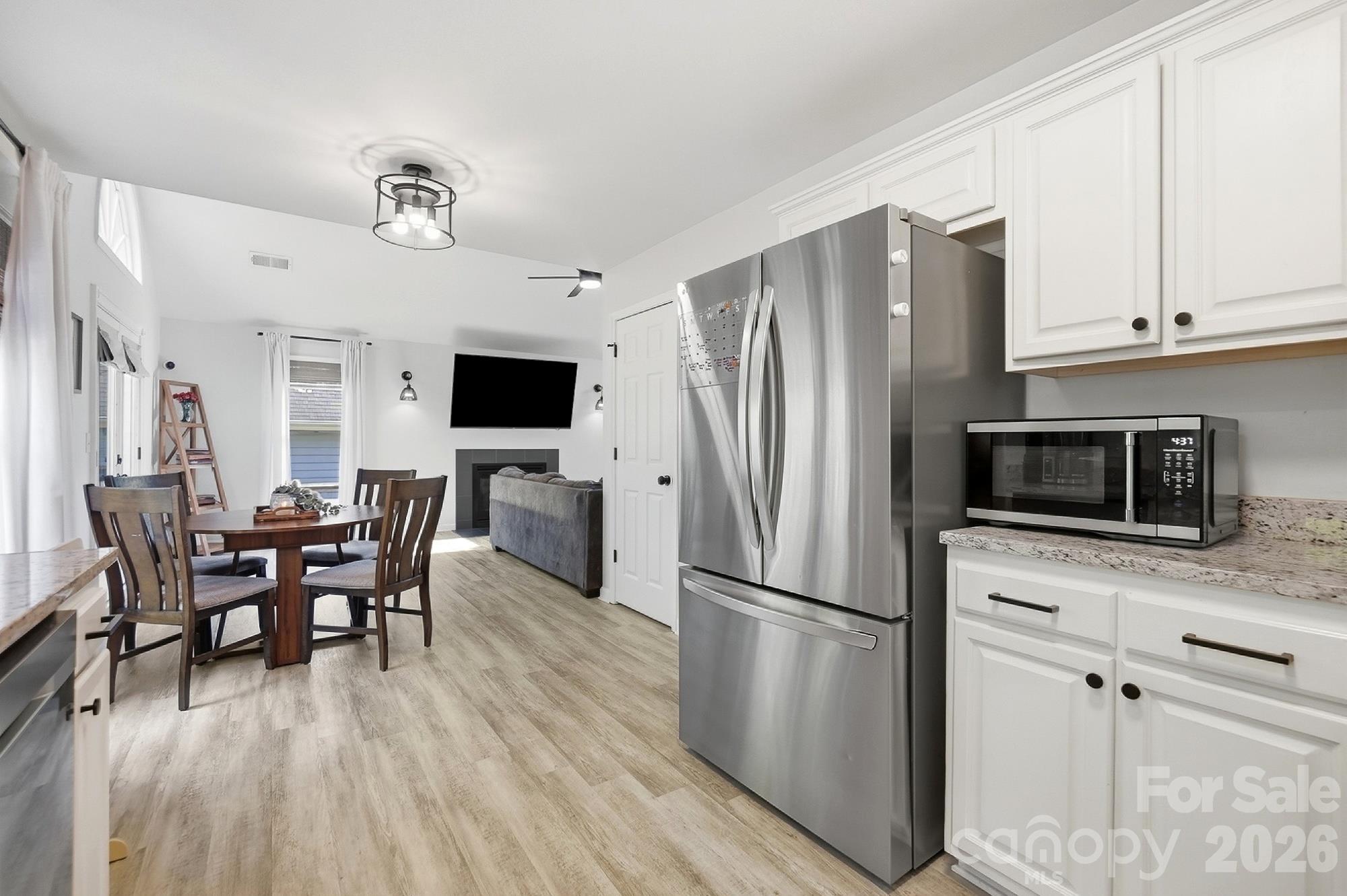 127 Sea Island Boulevard Property Photo 14