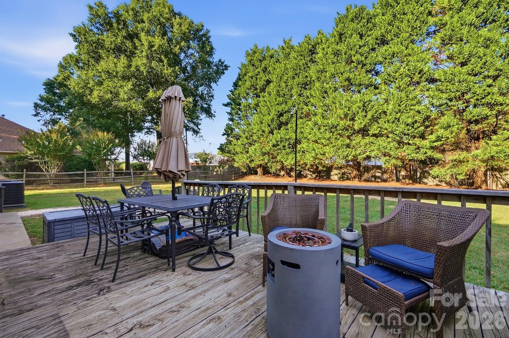 127 Sea Island Boulevard Property Photo 32