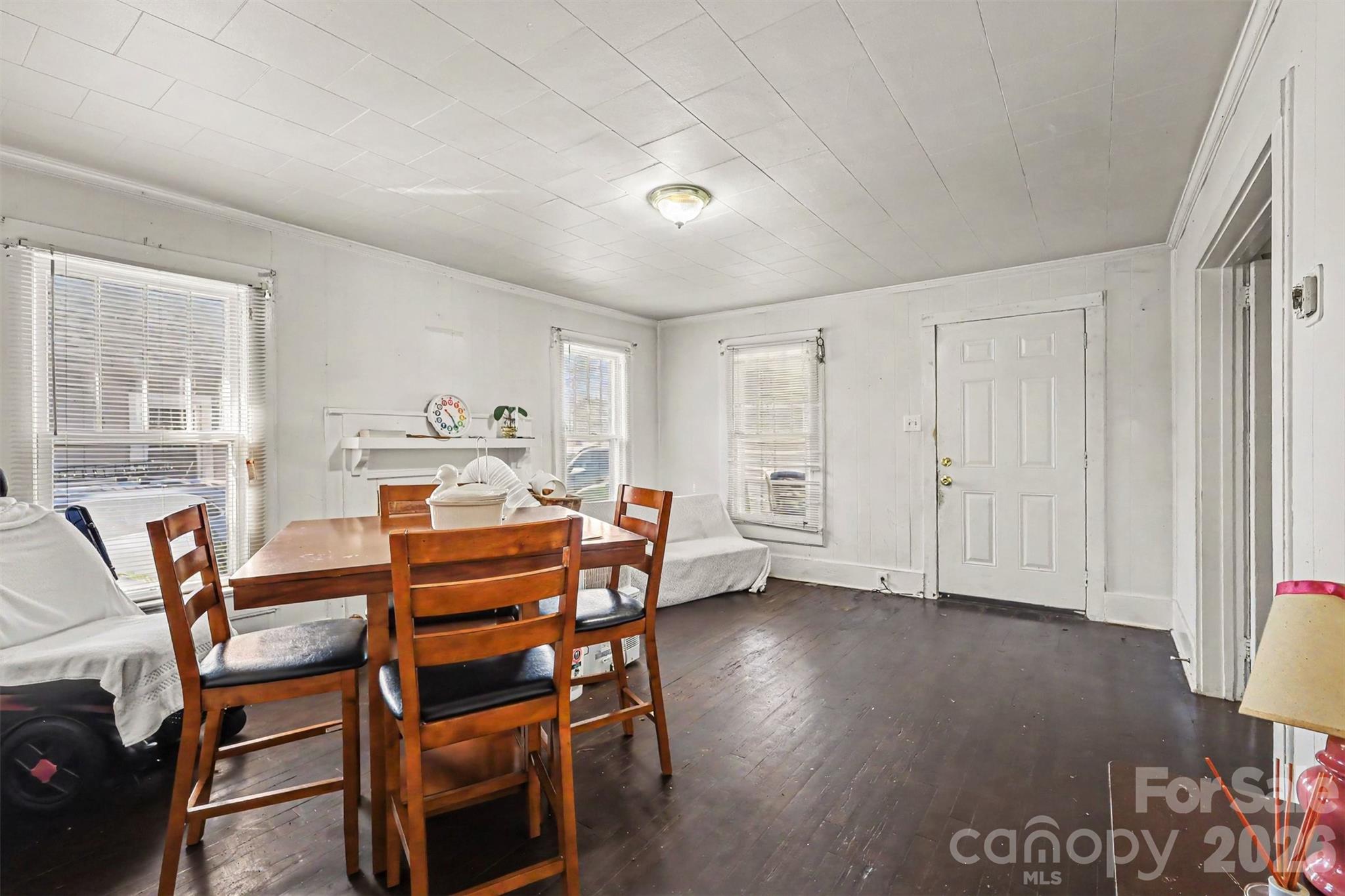 149 Woodlawn Drive Property Photo 6