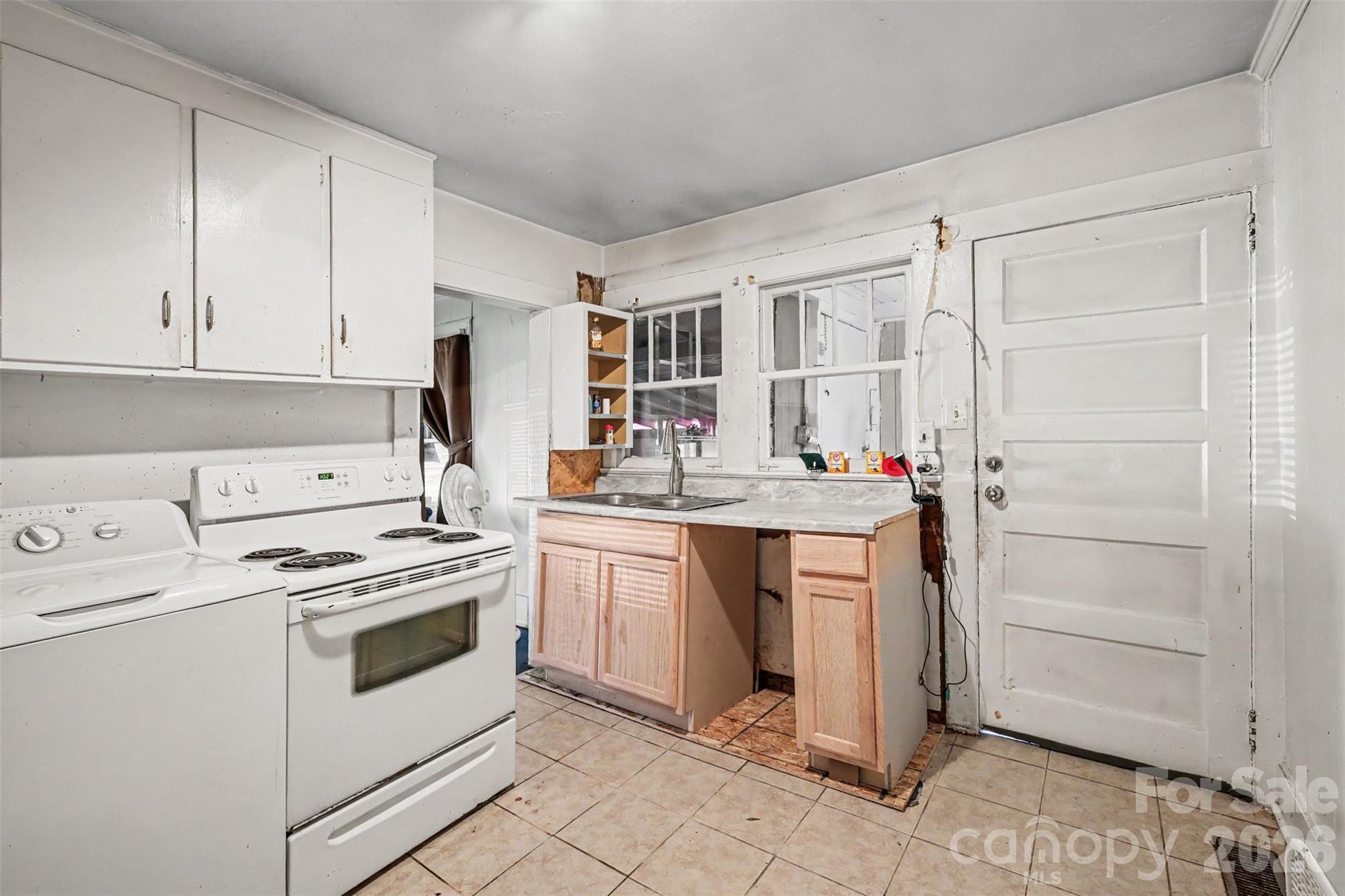 149 Woodlawn Drive Property Photo 8
