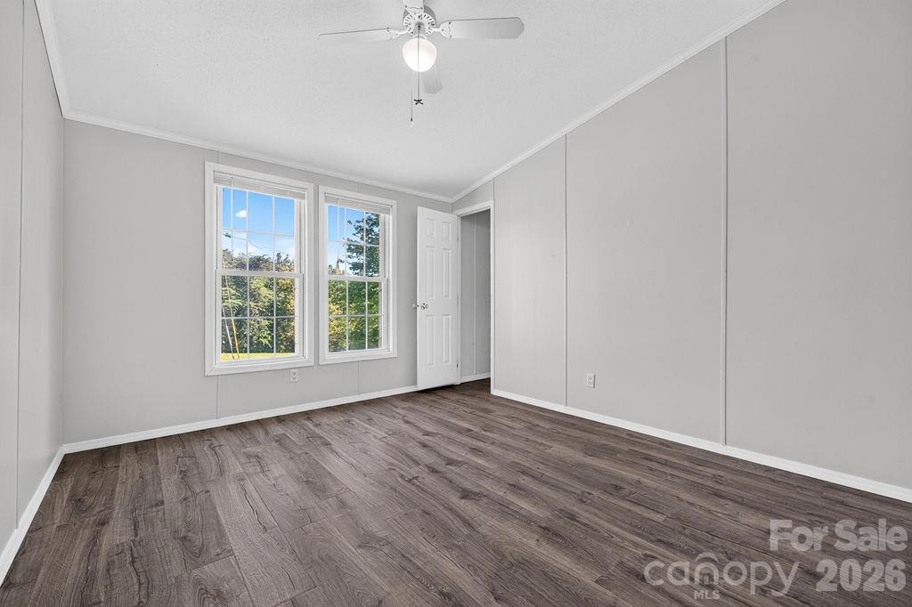 6041 Kaylas Ridge Road Property Photo 10