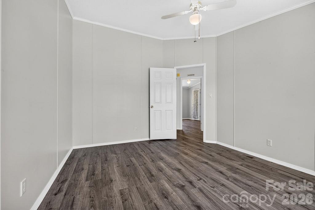 6041 Kaylas Ridge Road Property Photo 11