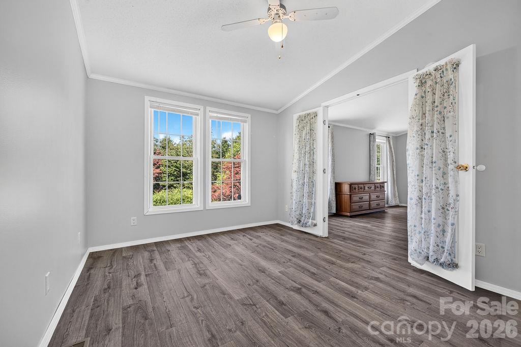 6041 Kaylas Ridge Road Property Photo 15