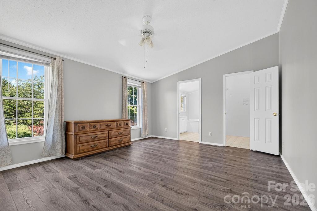 6041 Kaylas Ridge Road Property Photo 18