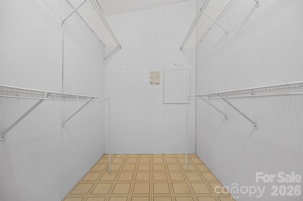 6041 Kaylas Ridge Road Property Photo 19