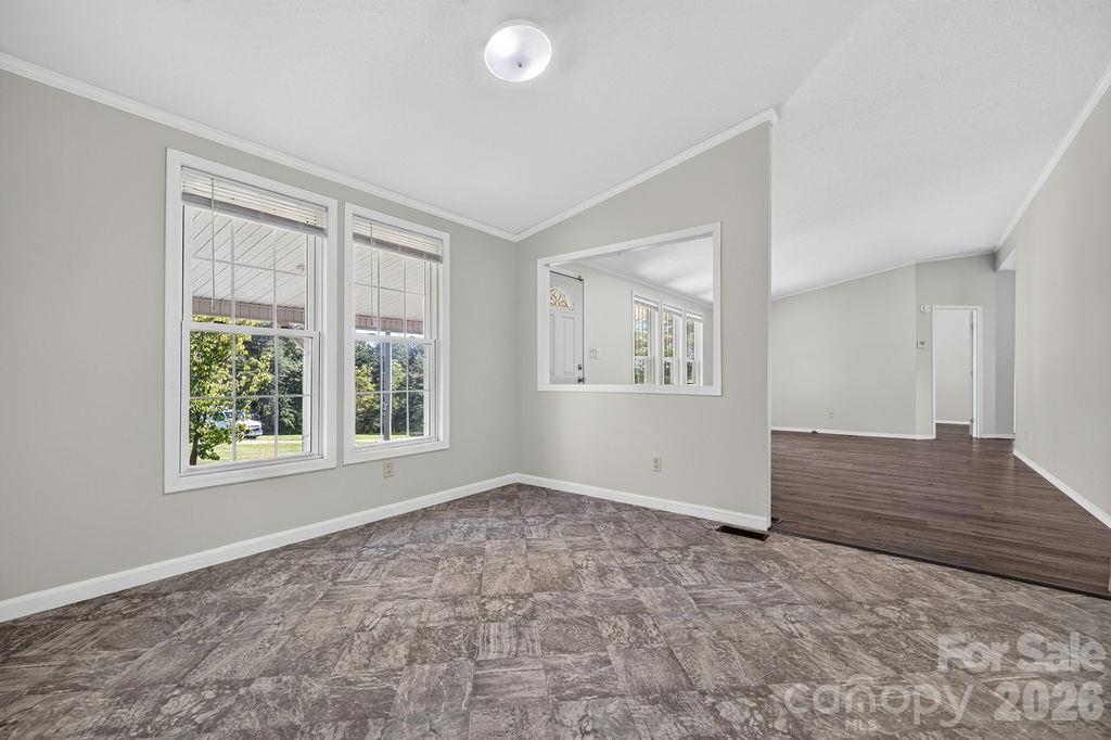 6041 Kaylas Ridge Road Property Photo 23