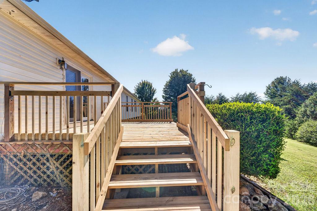 6041 Kaylas Ridge Road Property Photo 33