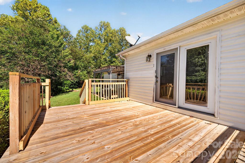 6041 Kaylas Ridge Road Property Photo 34