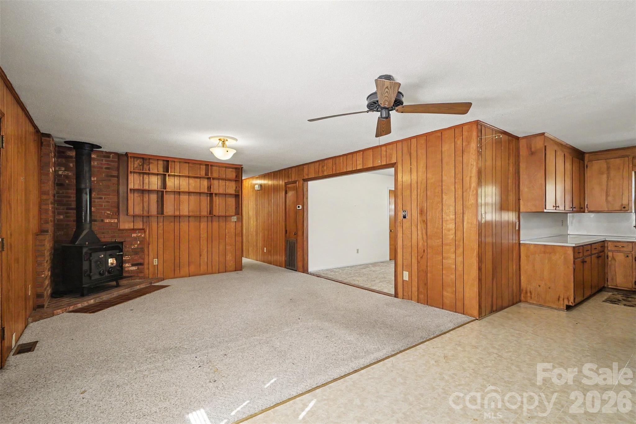 1204 Vickie Lane Property Photo 6