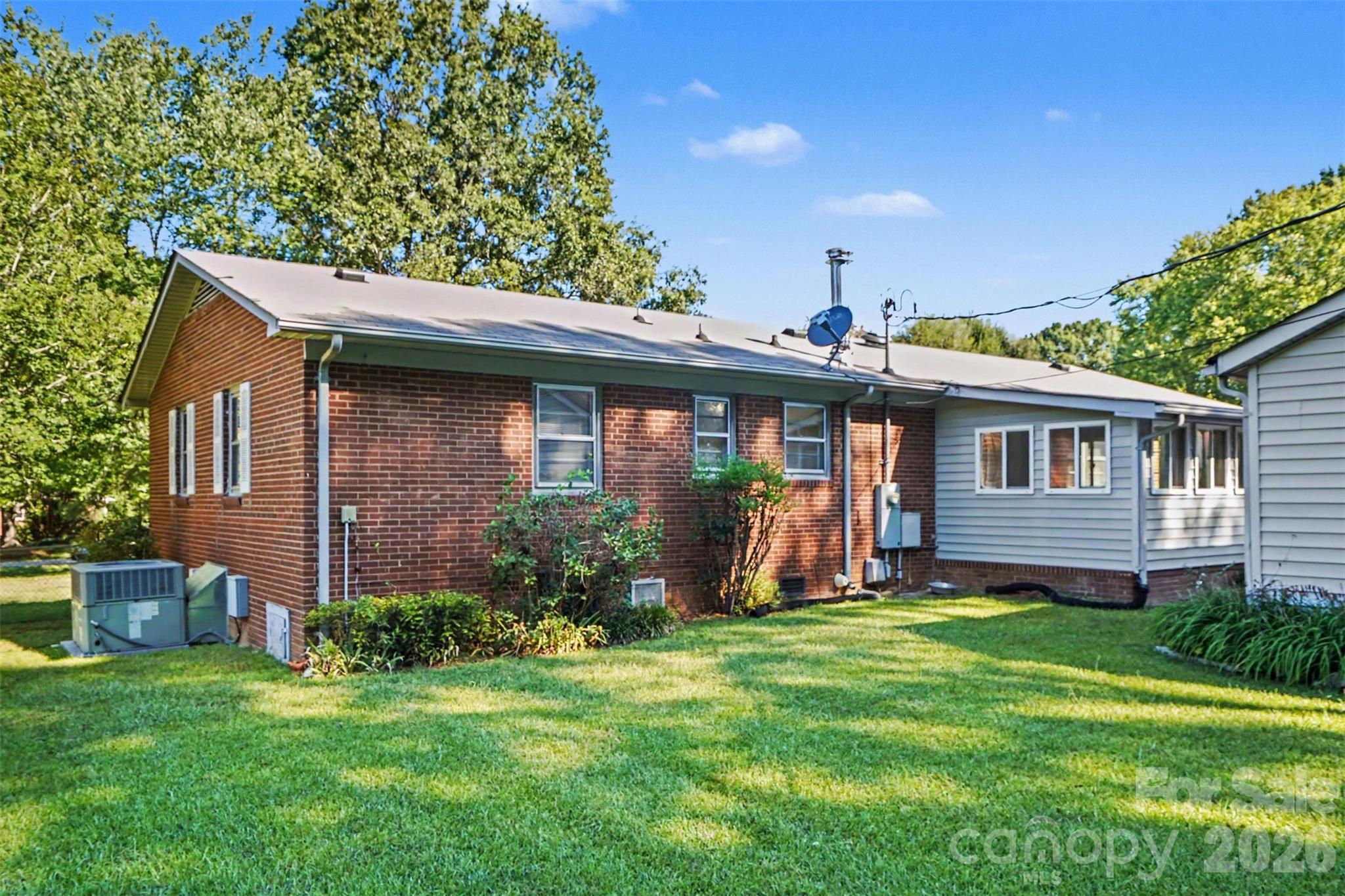 1204 Vickie Lane Property Photo 14