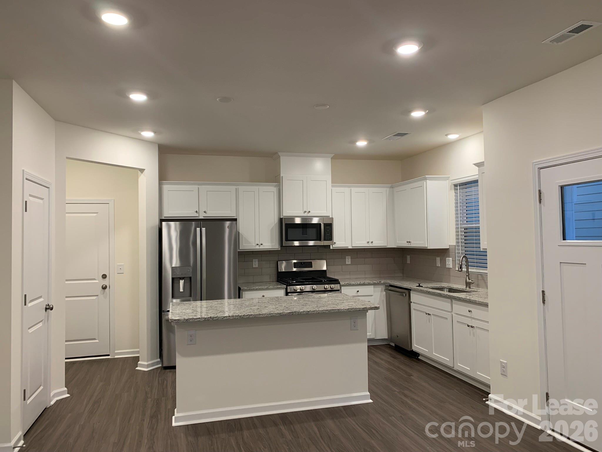 6049 Rizer Drive Property Photo 17