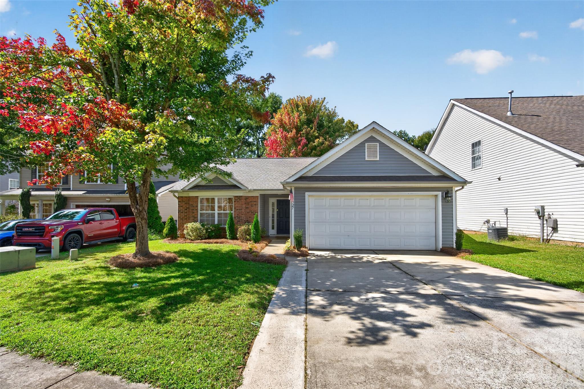 5327 Fernhill Drive Property Photo 1