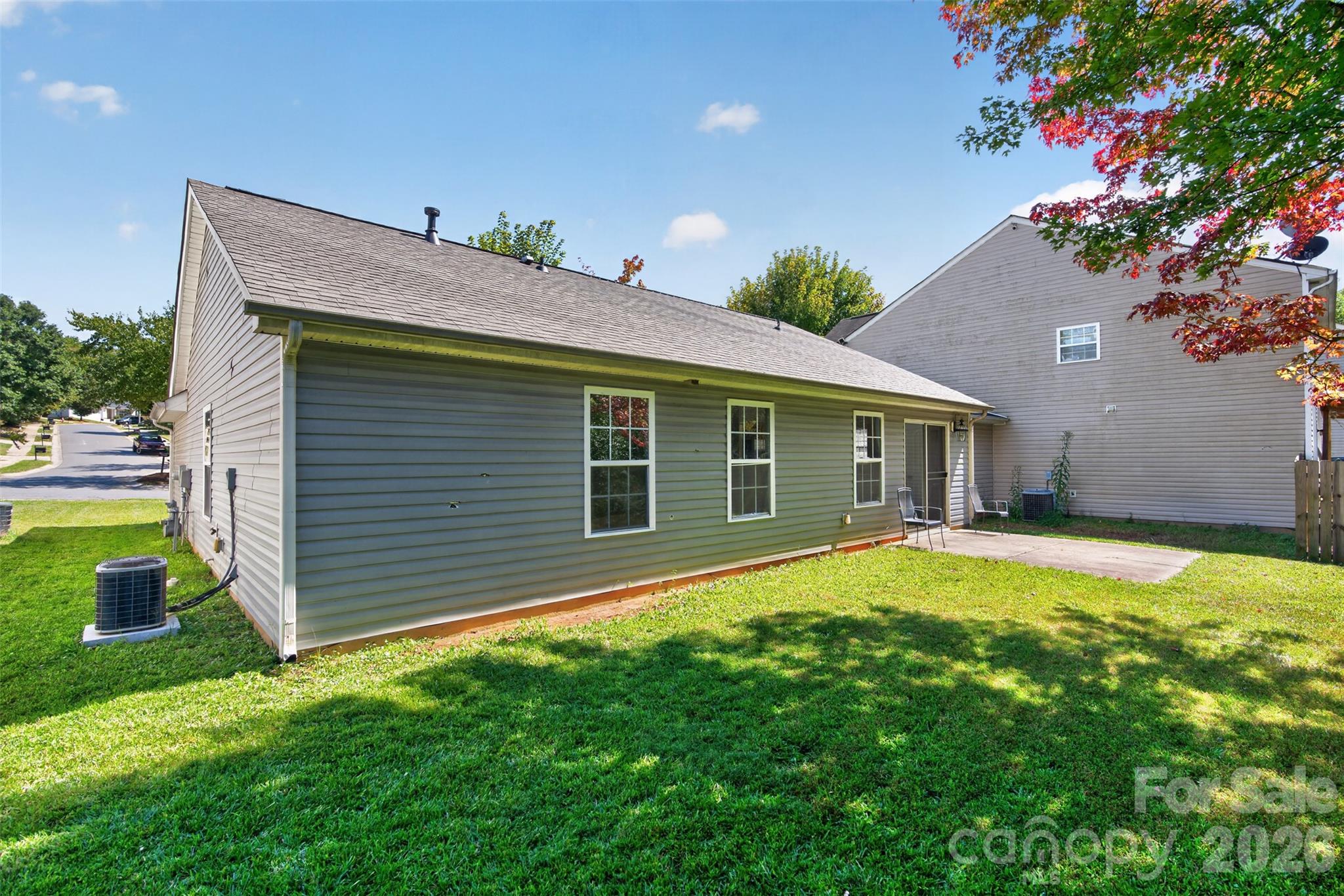 5327 Fernhill Drive Property Photo 17