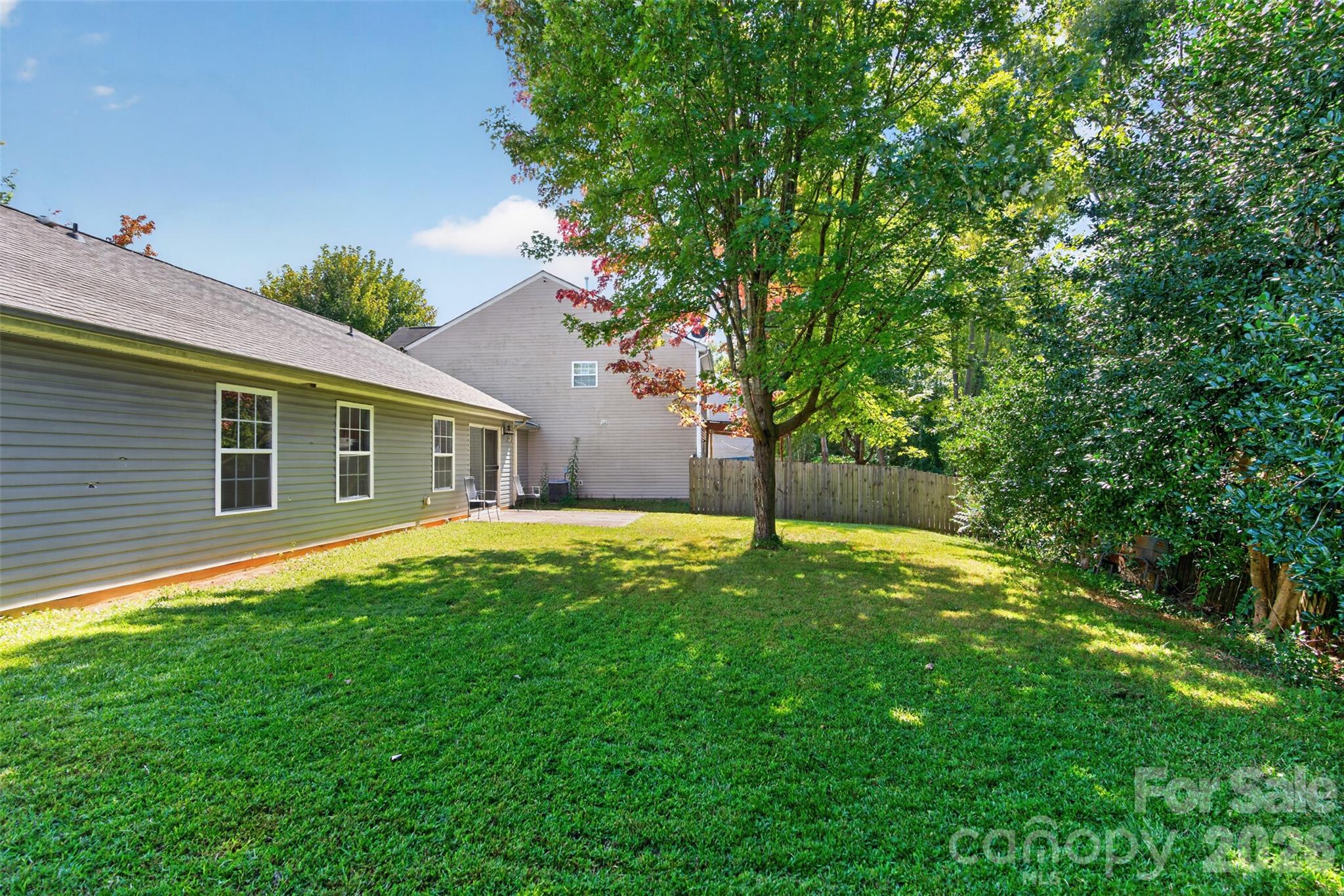 5327 Fernhill Drive Property Photo 18