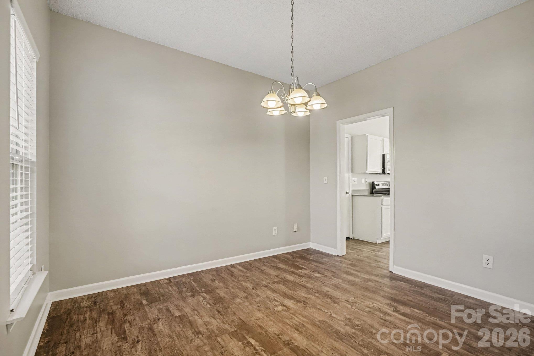 1009 Sandy Point Drive Property Photo 7